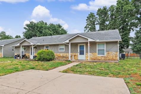 805-807 E 2nd Street Douglass KS 67039