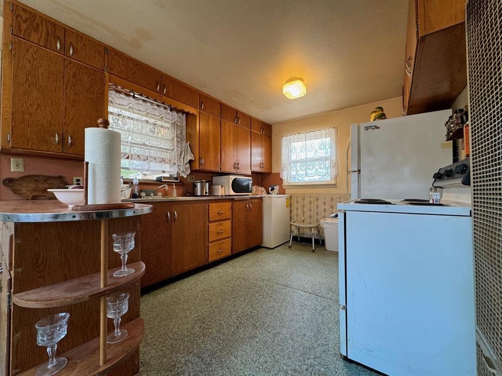 615 N 2nd Arkansas City KS 67005