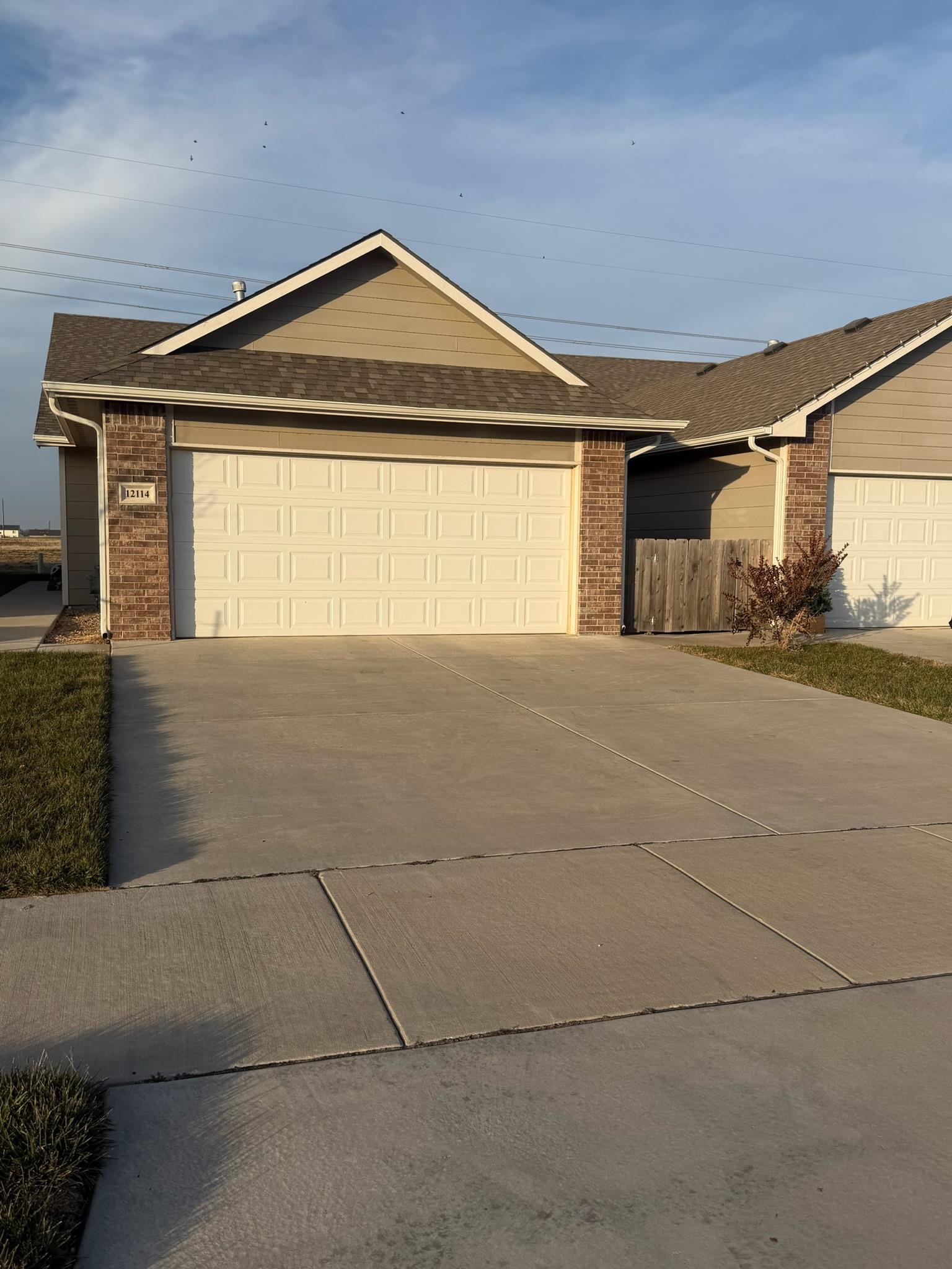 12112-12114 W 33rd Street N Wichita KS 67205