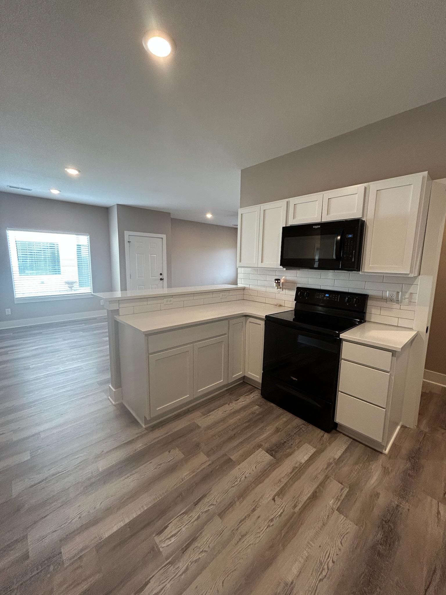12112-12114 W 33rd Street N Wichita KS 67205