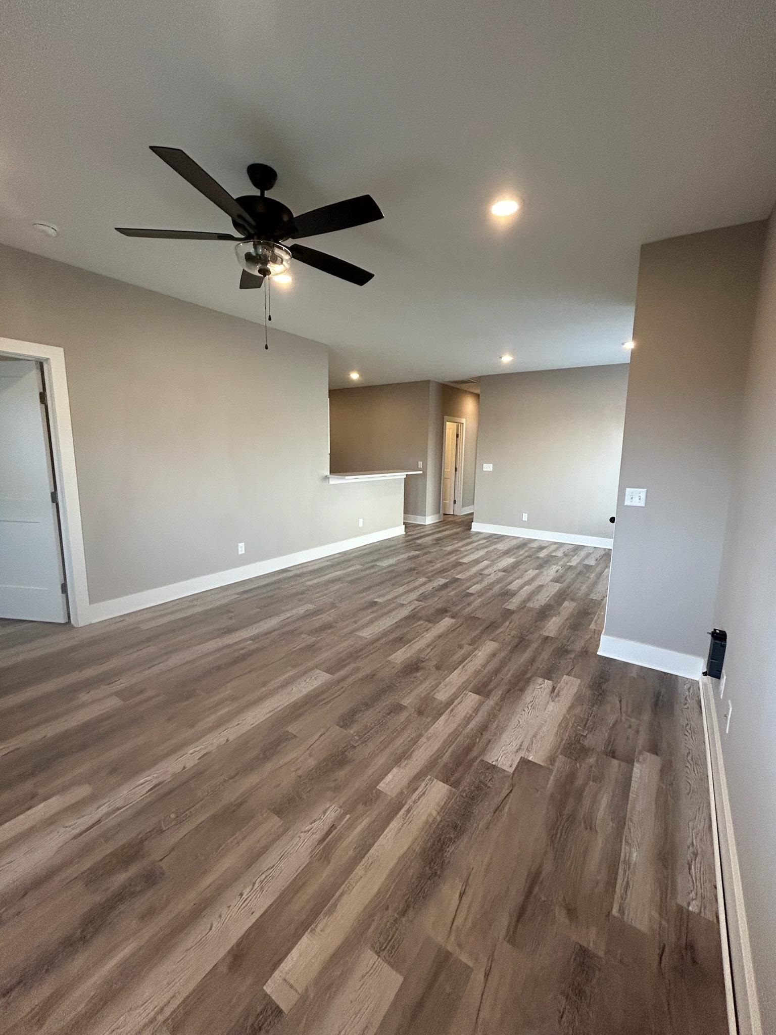 12112-12114 W 33rd Street N Wichita KS 67205