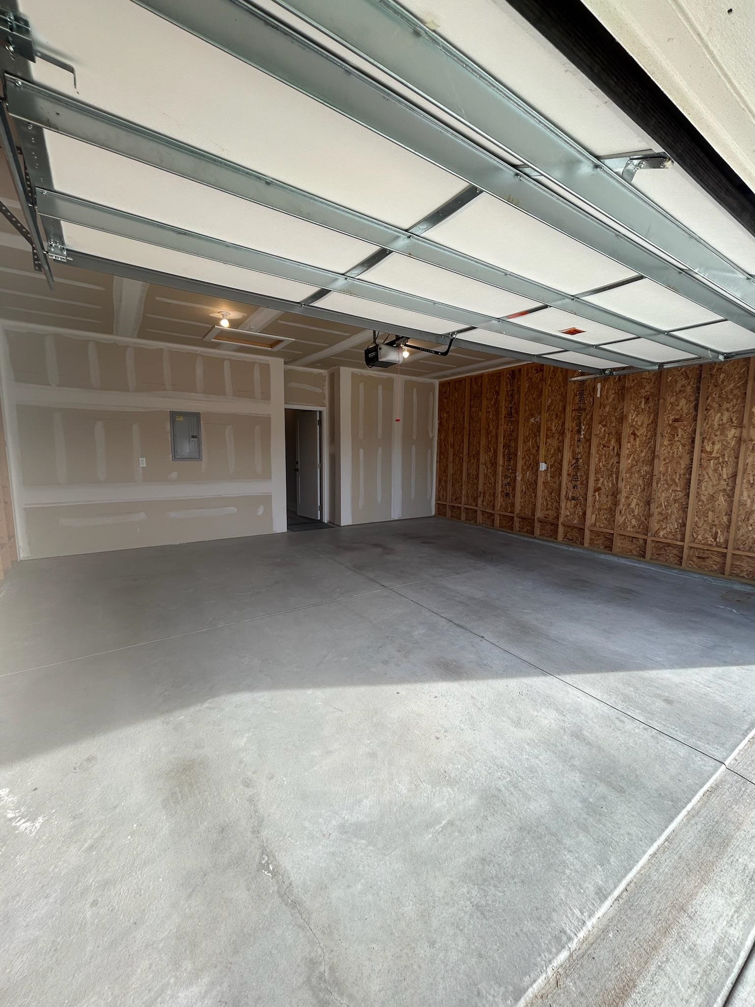 12112-12114 W 33rd Street N Wichita KS 67205