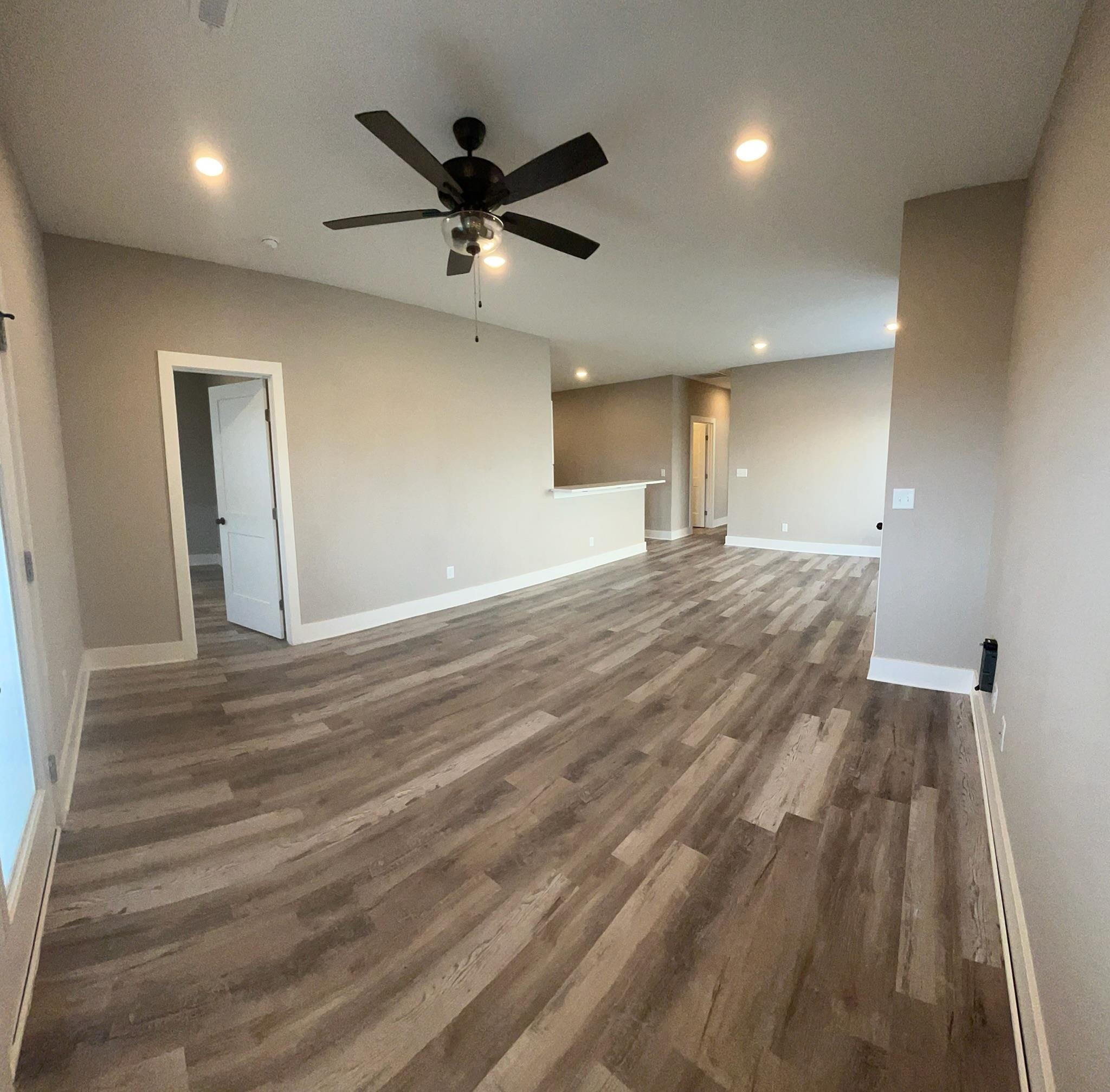 12112-12114 W 33rd Street N Wichita KS 67205