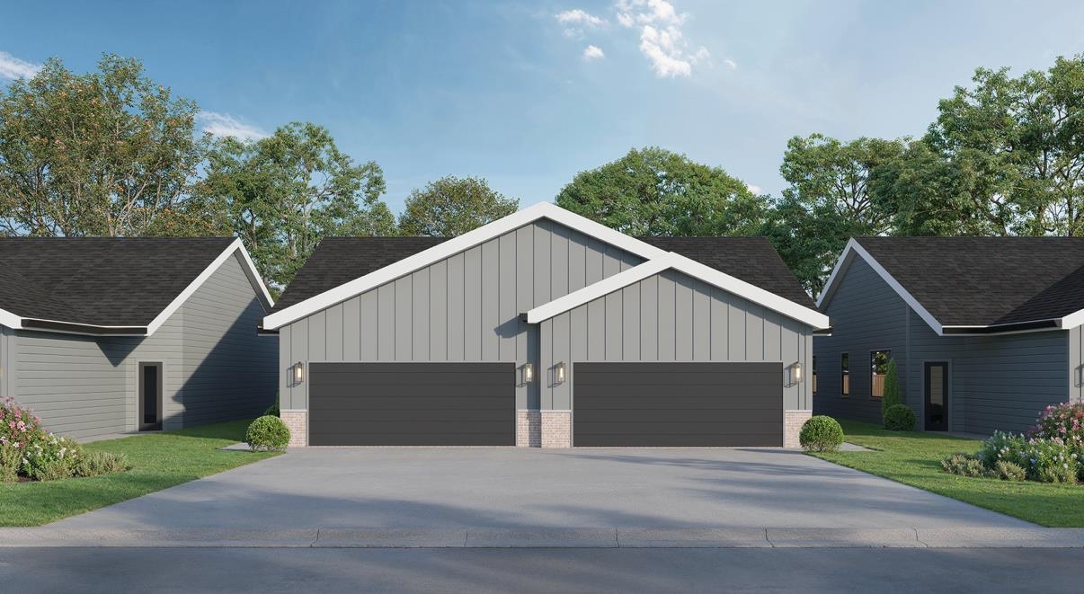 2200-2202 E Plaza Court Haysville KS 67060