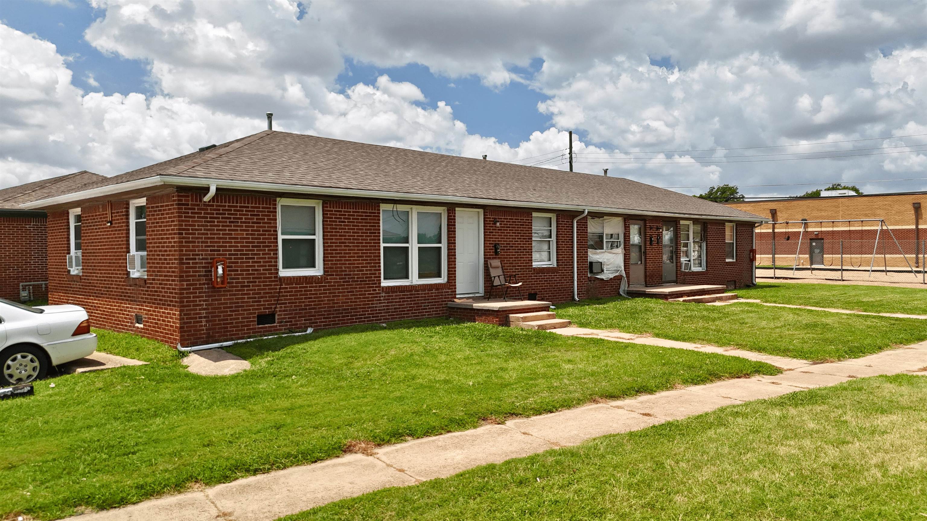 807-811 S San Pablo Wichita KS 67207