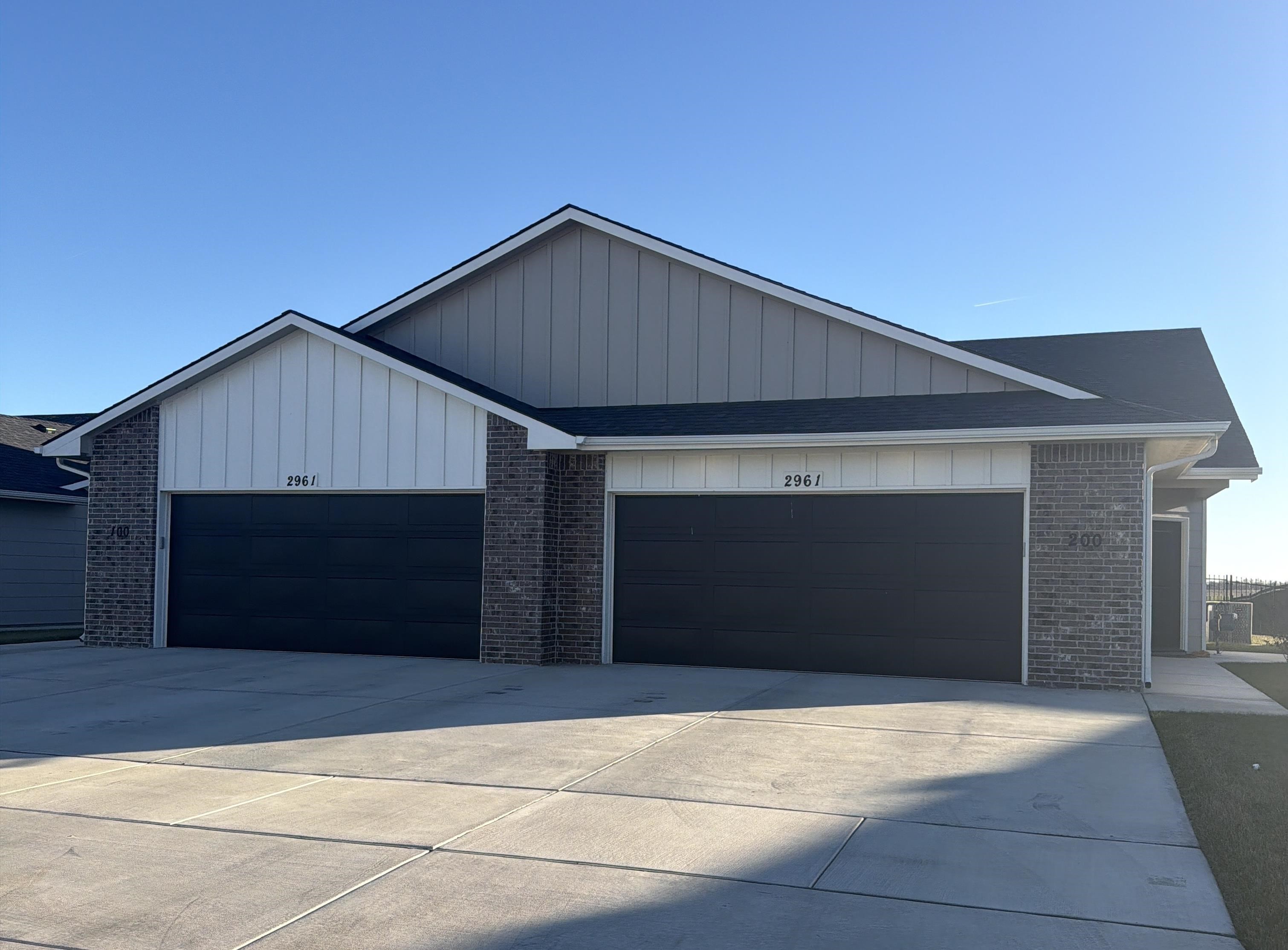 2961 S Maize Court Wichita KS 67215