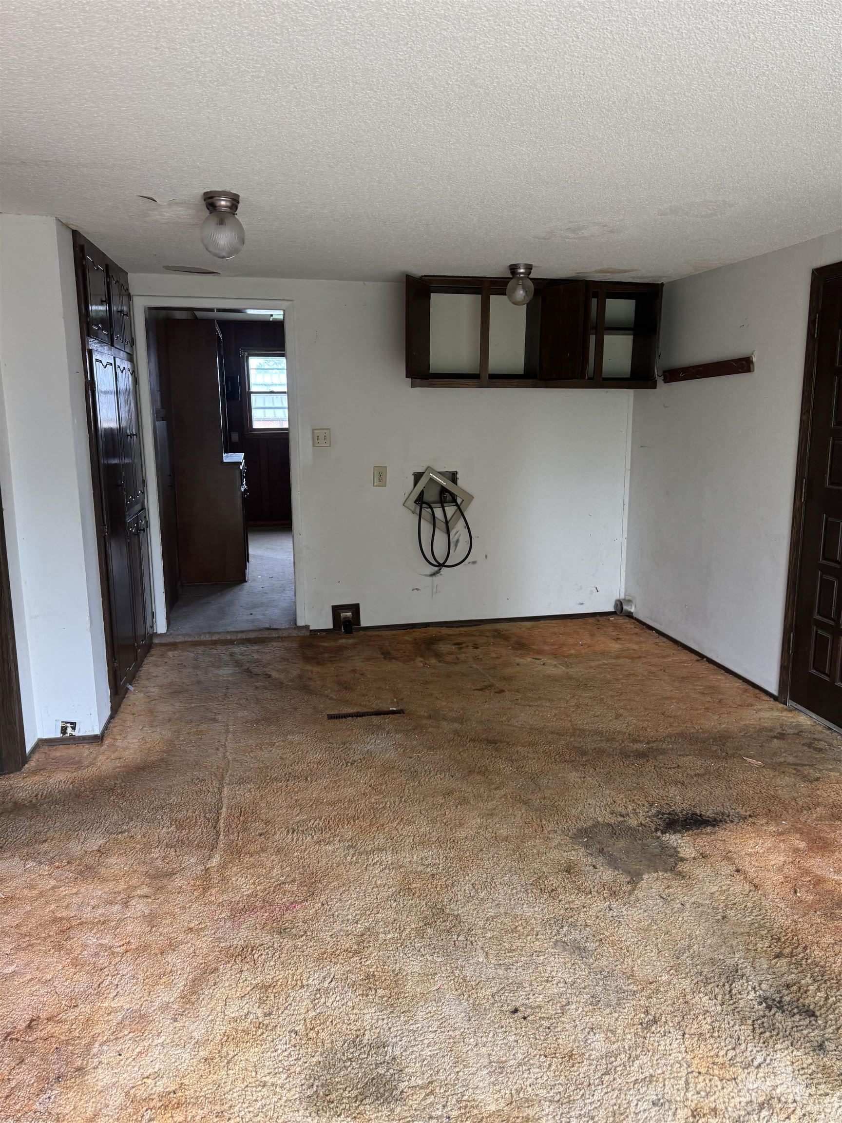 317 E Ross Street Clearwater KS 67206