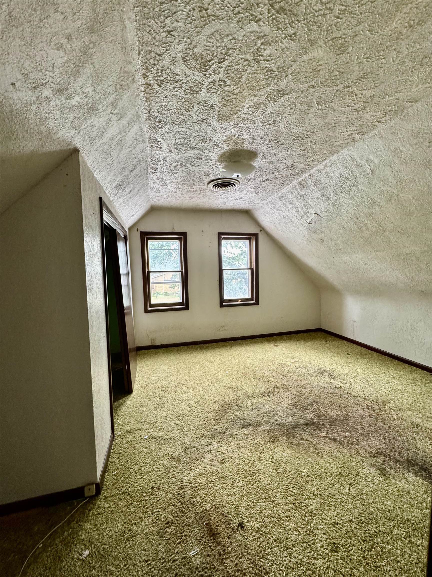 317 E Ross Street Clearwater KS 67206