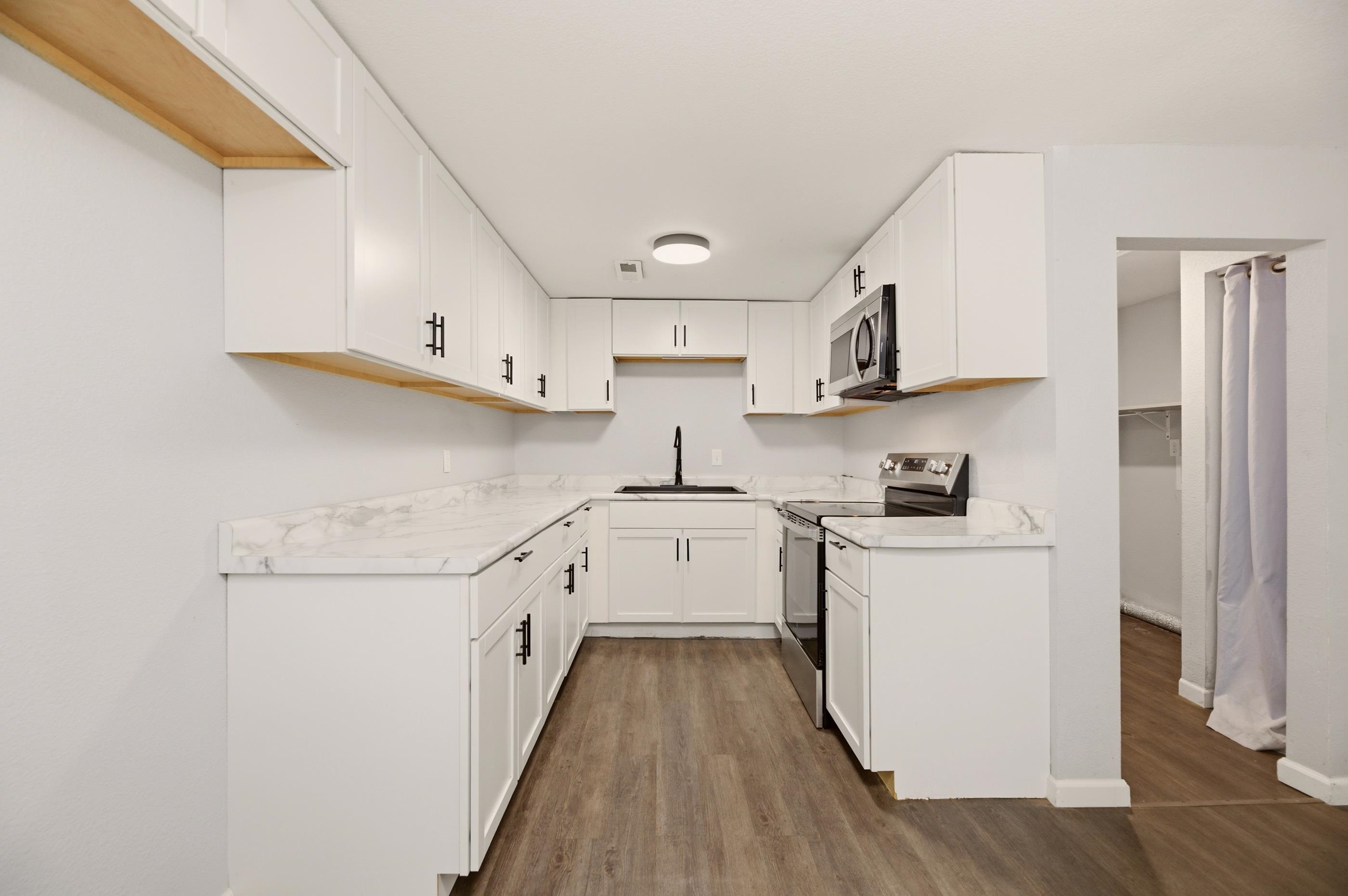 1832 S Bonn Wichita KS 67213