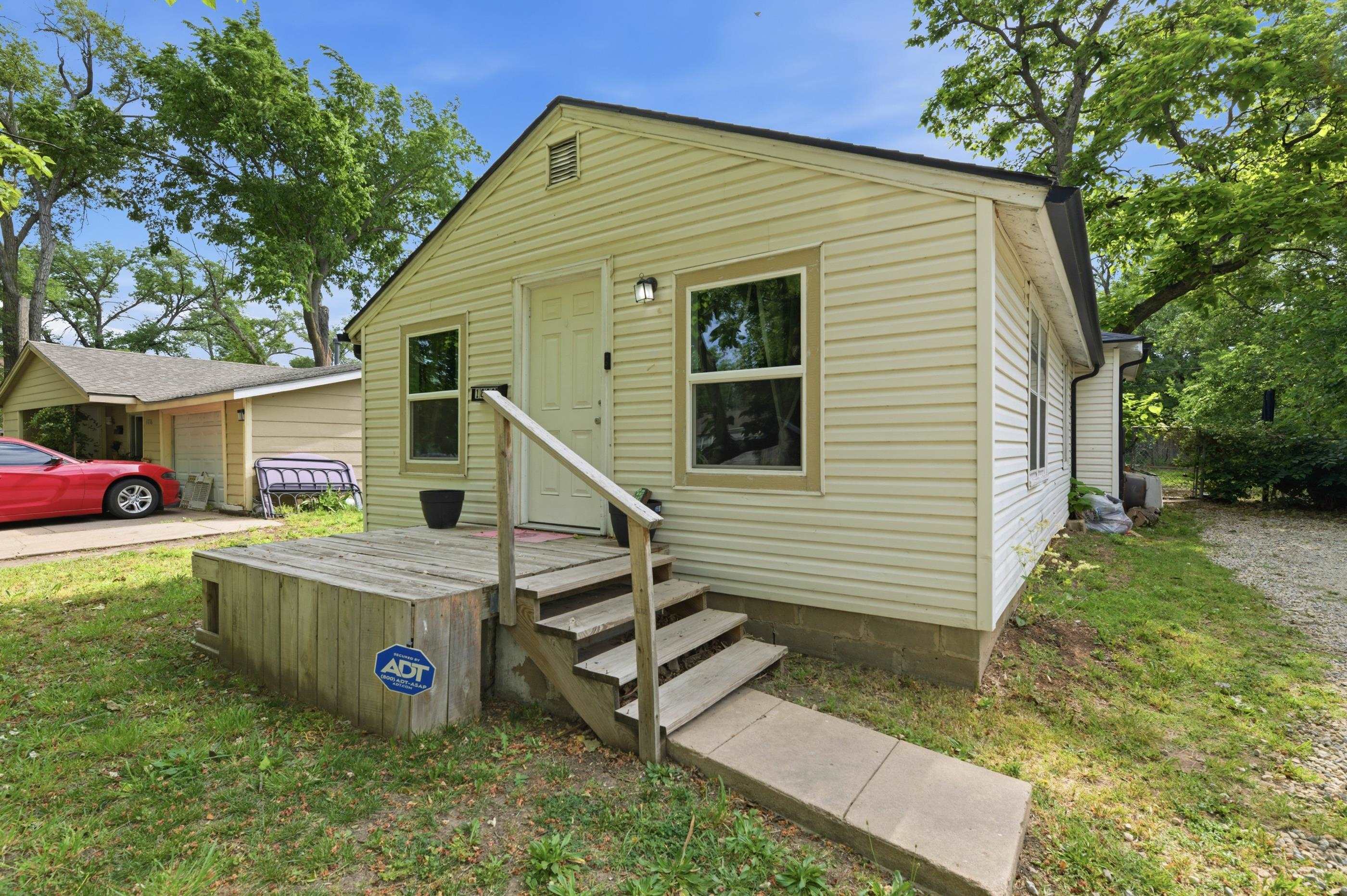 1832 S Bonn Wichita KS 67213