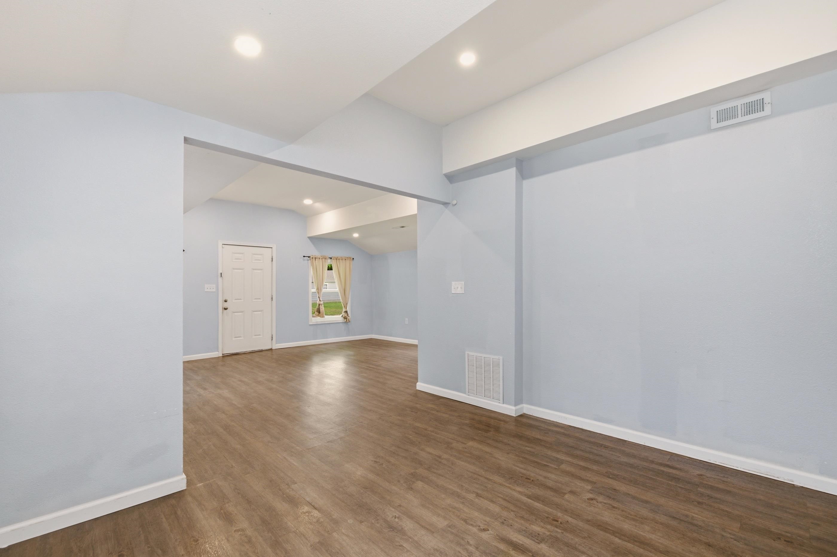 1832 S Bonn Wichita KS 67213