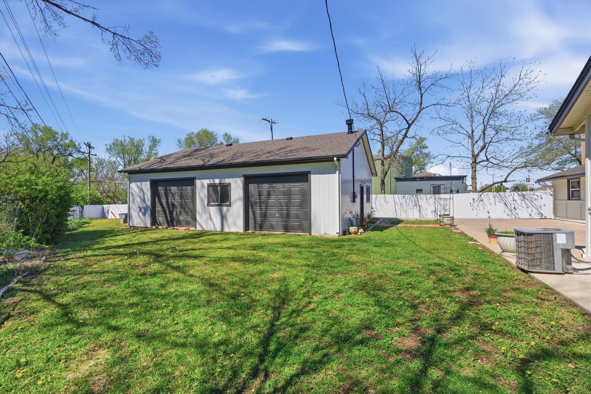 6115 N Hydraulic Park City KS 67219