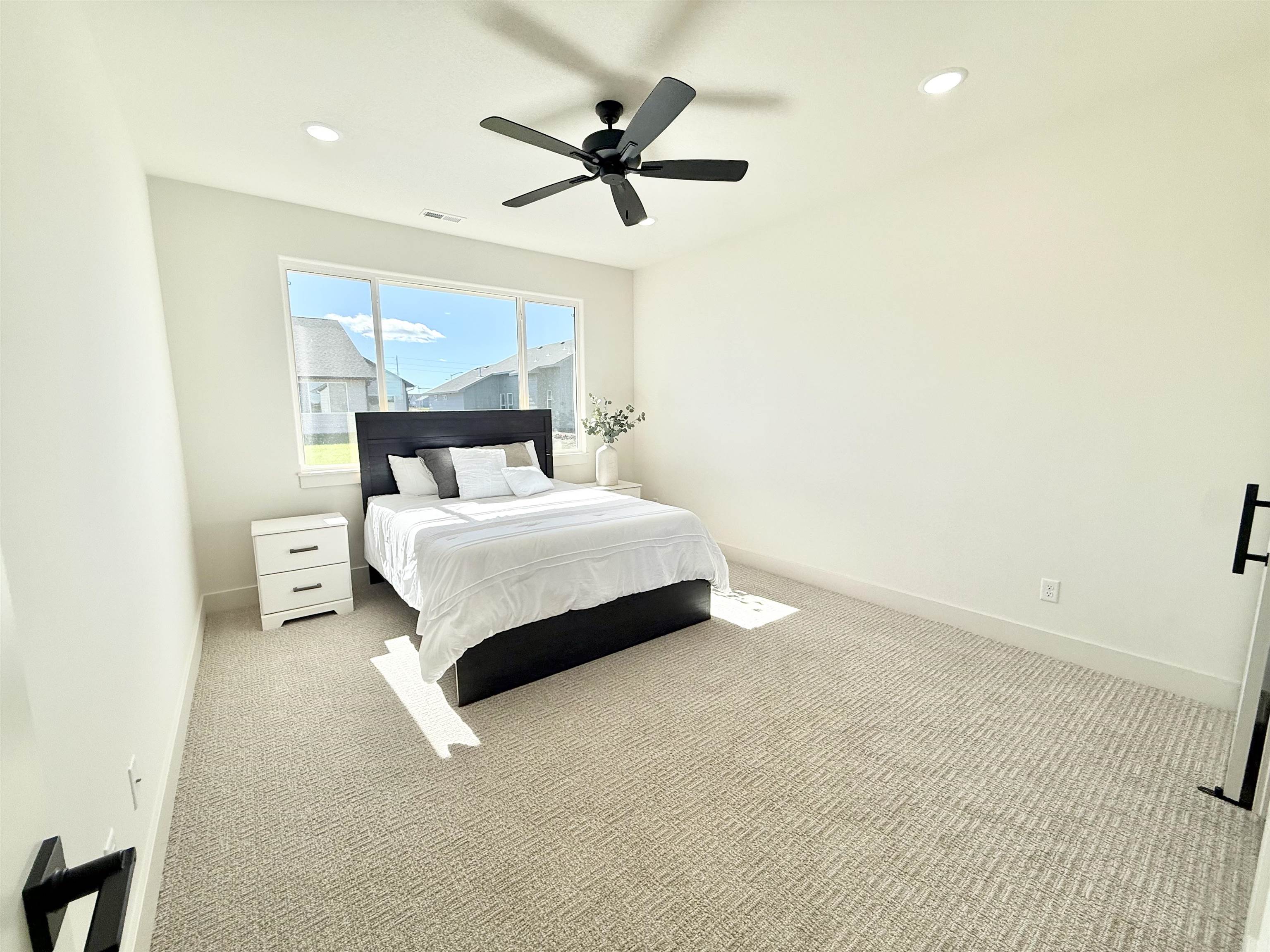 5464 N Toben Drive Bel Aire KS 67226