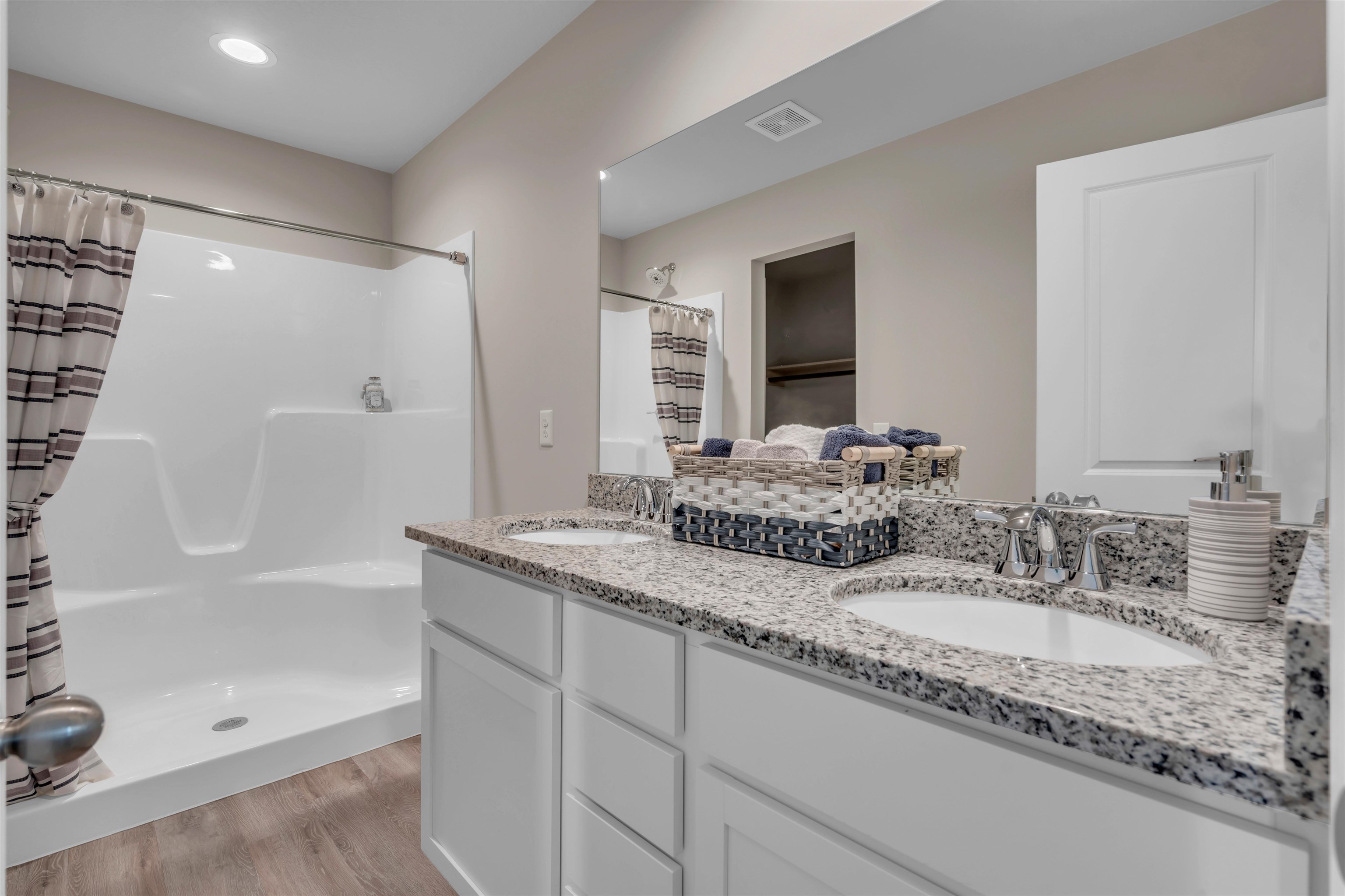 2231 S Vintage Drive Andover KS 67002