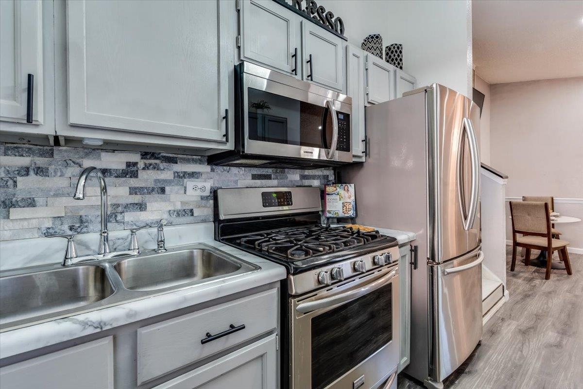 2902 W Maxwell Wichita KS 67217