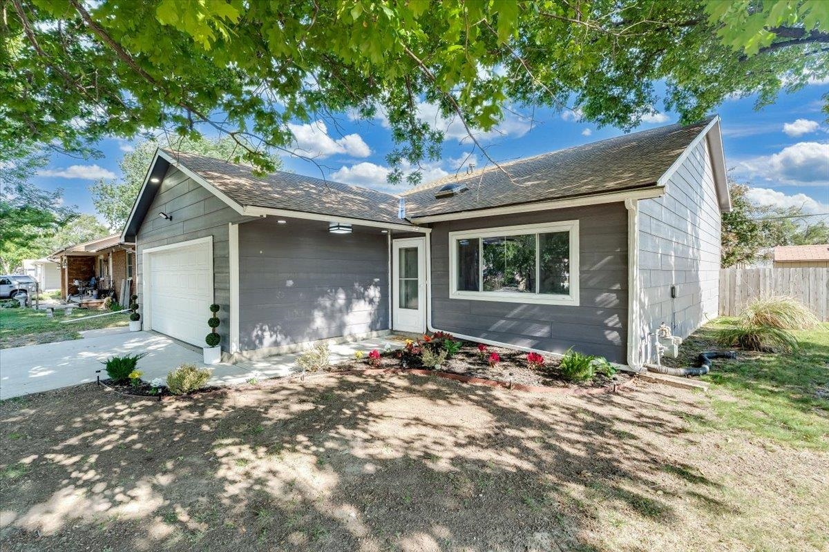 2902 W Maxwell Wichita KS 67217