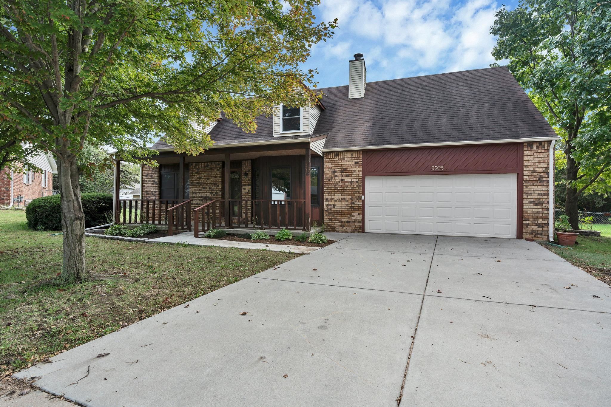 3305 Colonial Court Augusta KS 67010