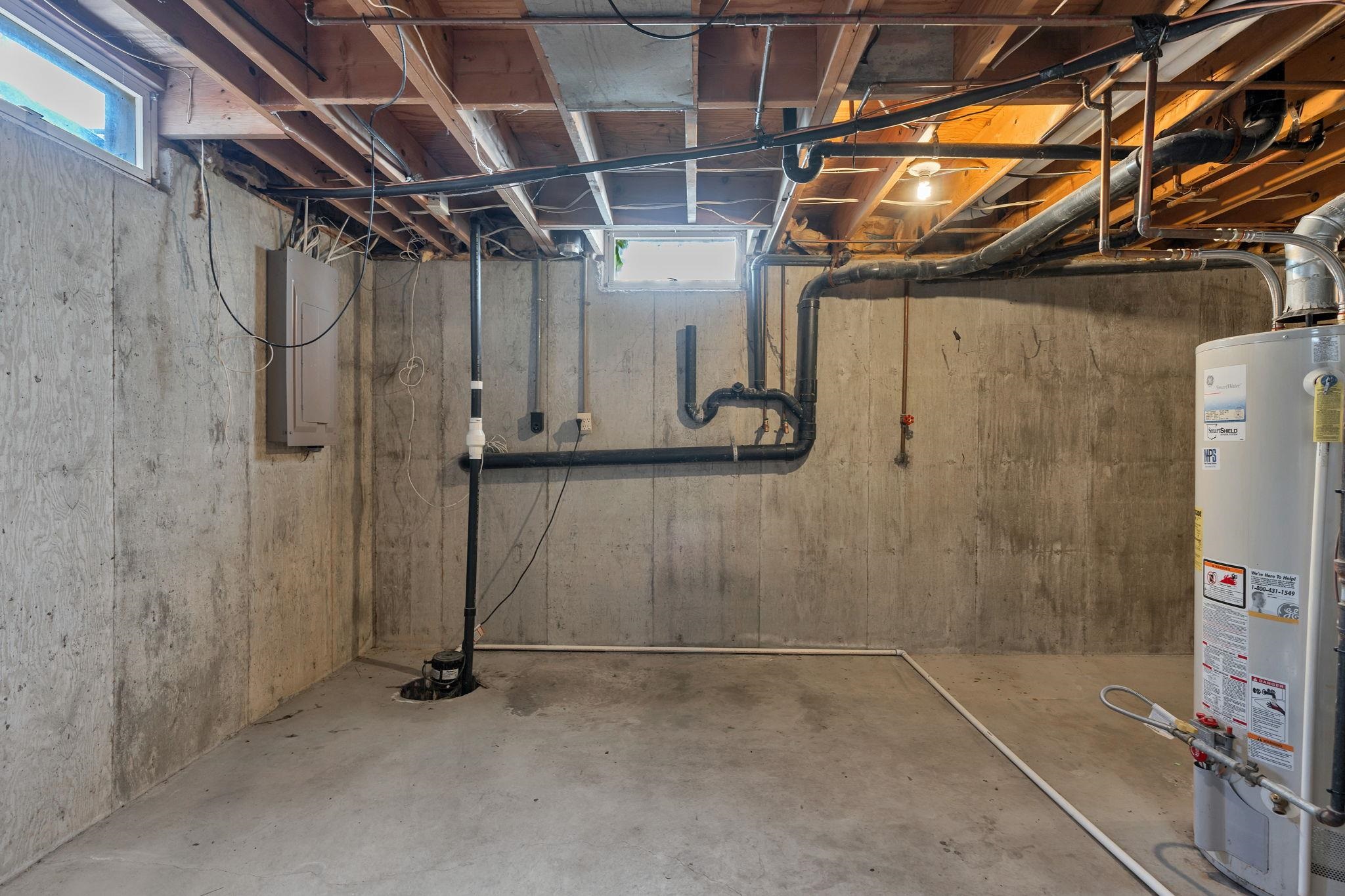 3305 Colonial Court Augusta KS 67010