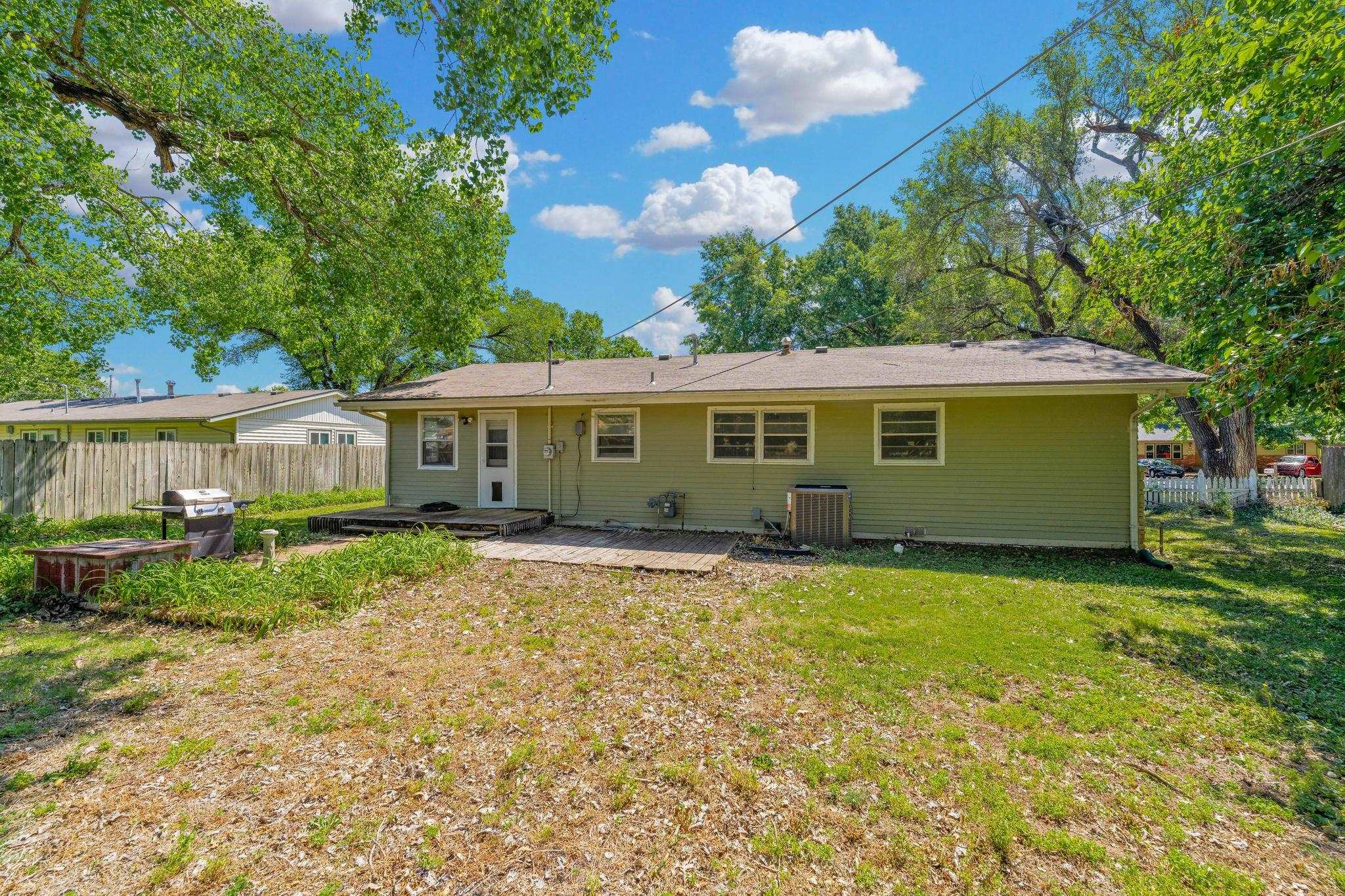 615 N Redbarn Wichita KS 67212