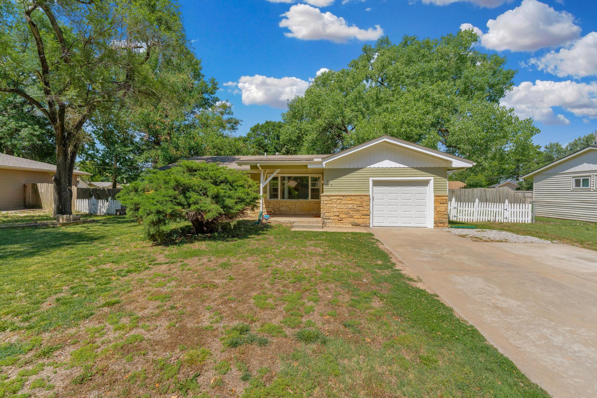 615 N Redbarn Wichita KS 67212