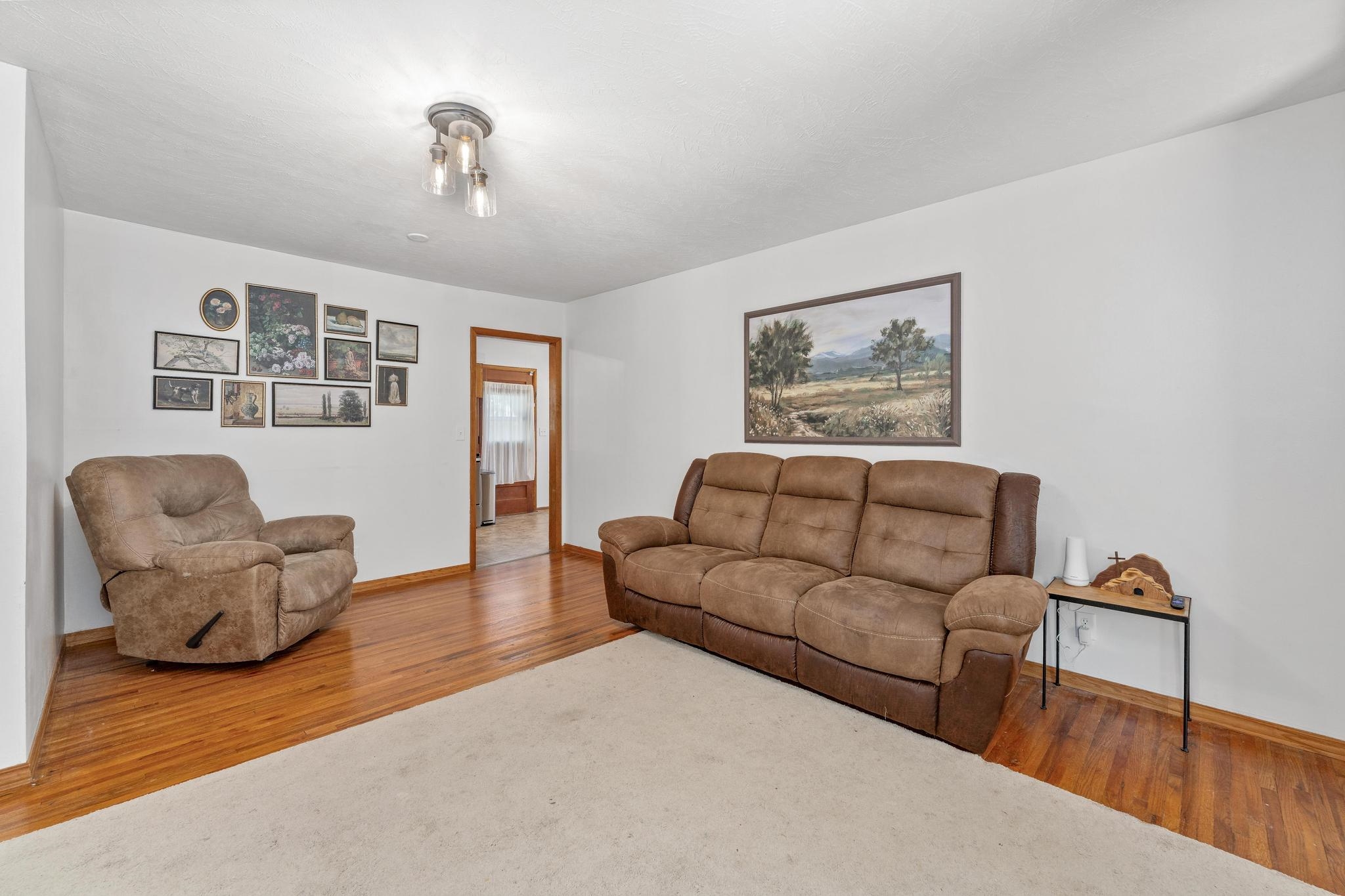 615 N Redbarn Wichita KS 67212