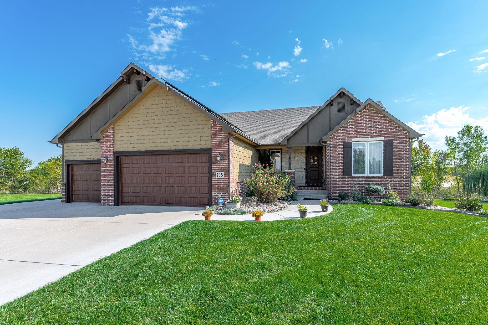 735 Learjet Circle Benton KS 67017