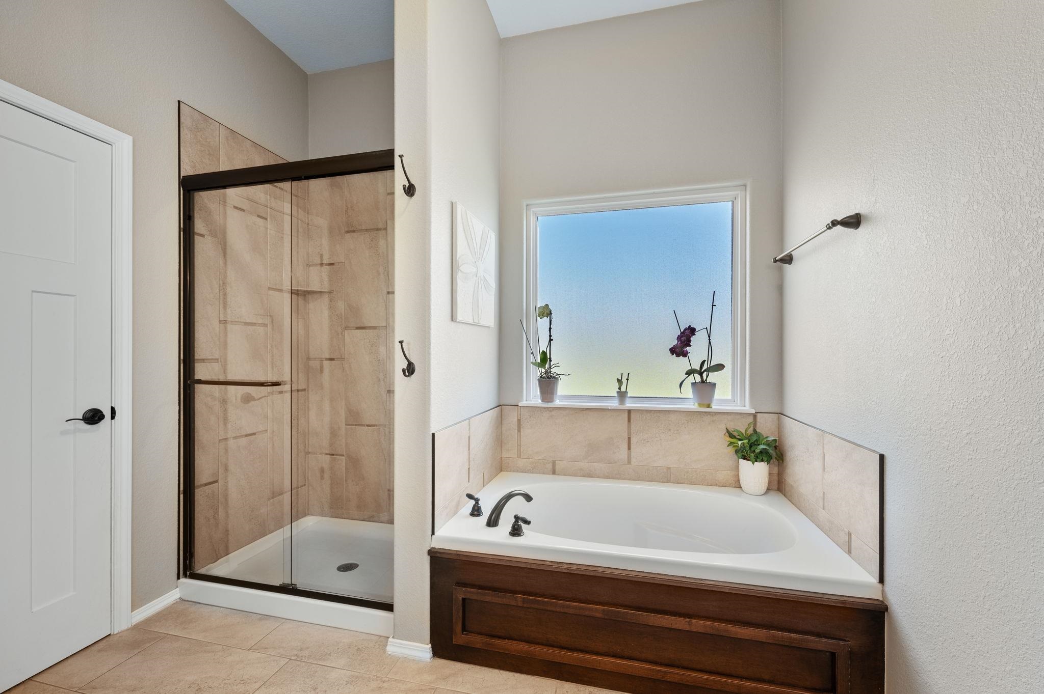 735 Learjet Circle Benton KS 67017