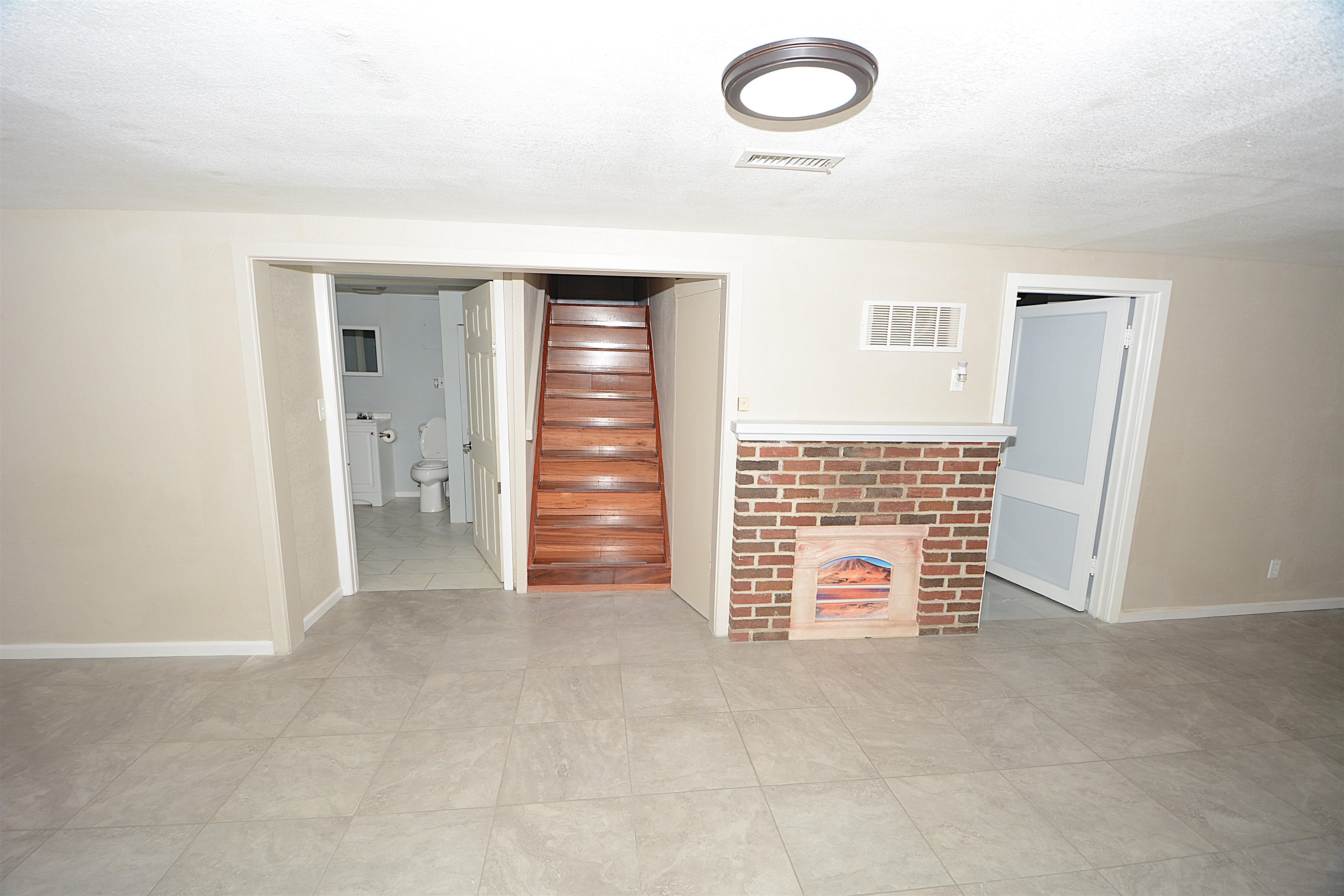 1838 N Green Street Wichita KS 67214