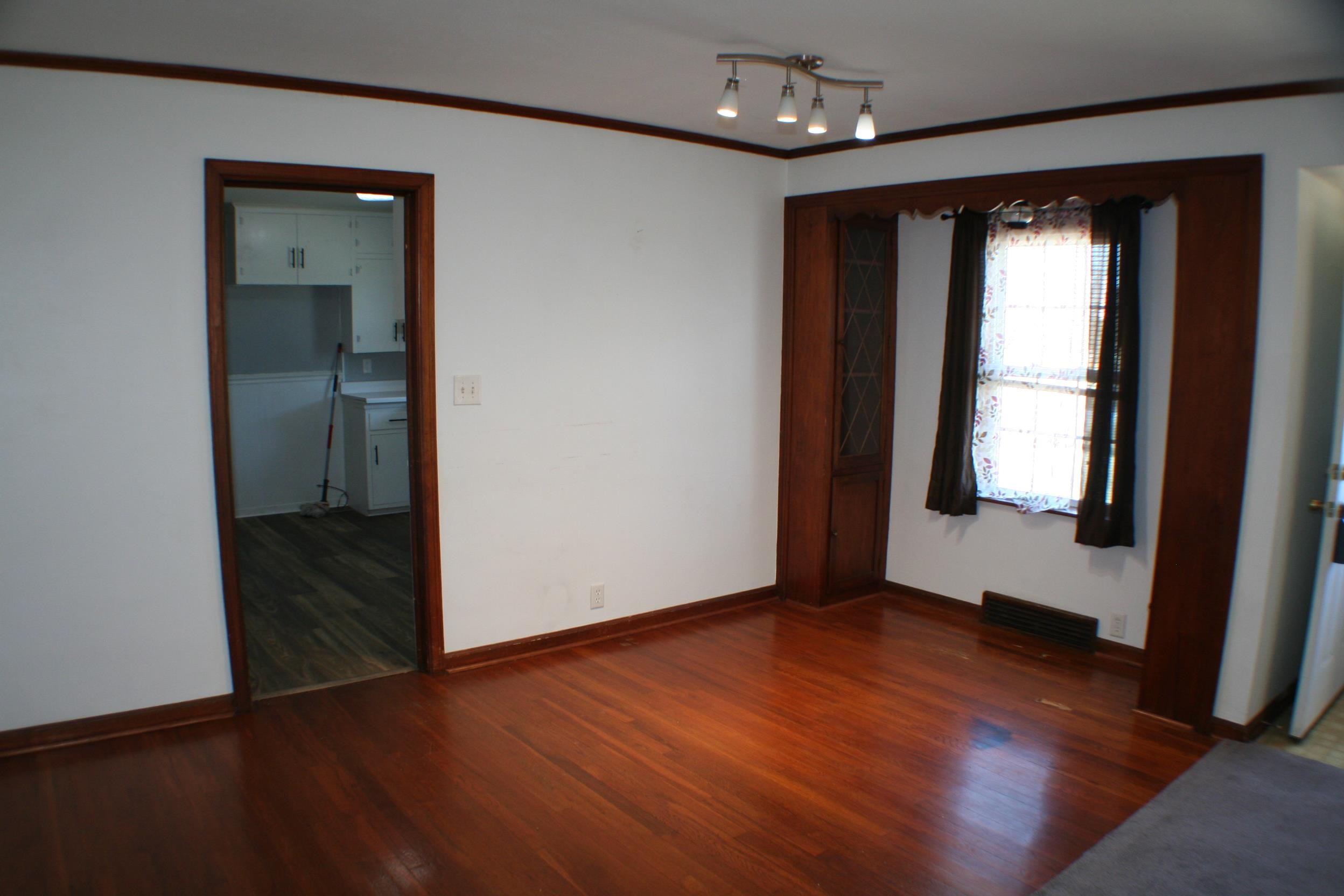 1207 N Ohio Augusta KS 67010