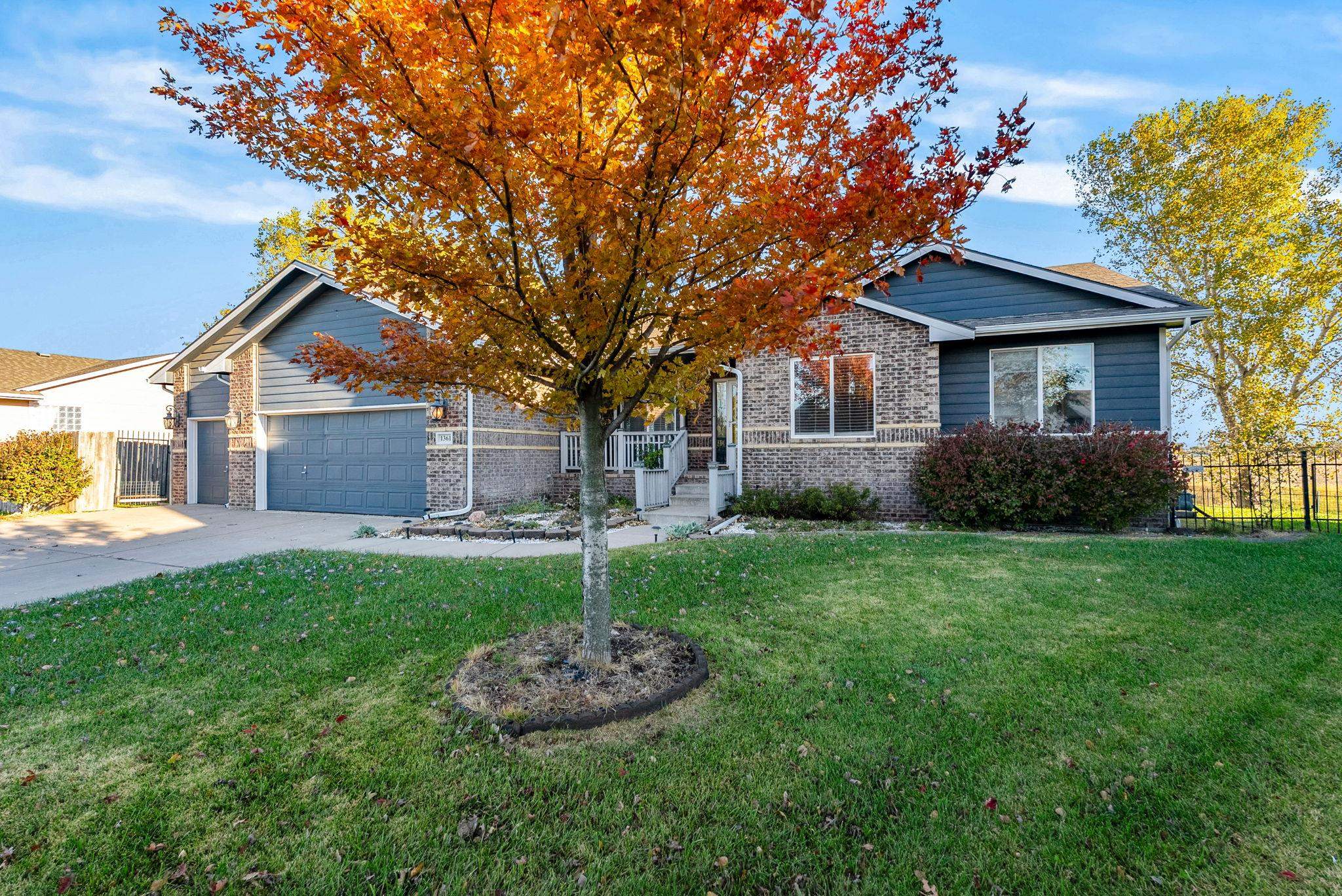 1361 N Lake Edge Circle Goddard KS 67052