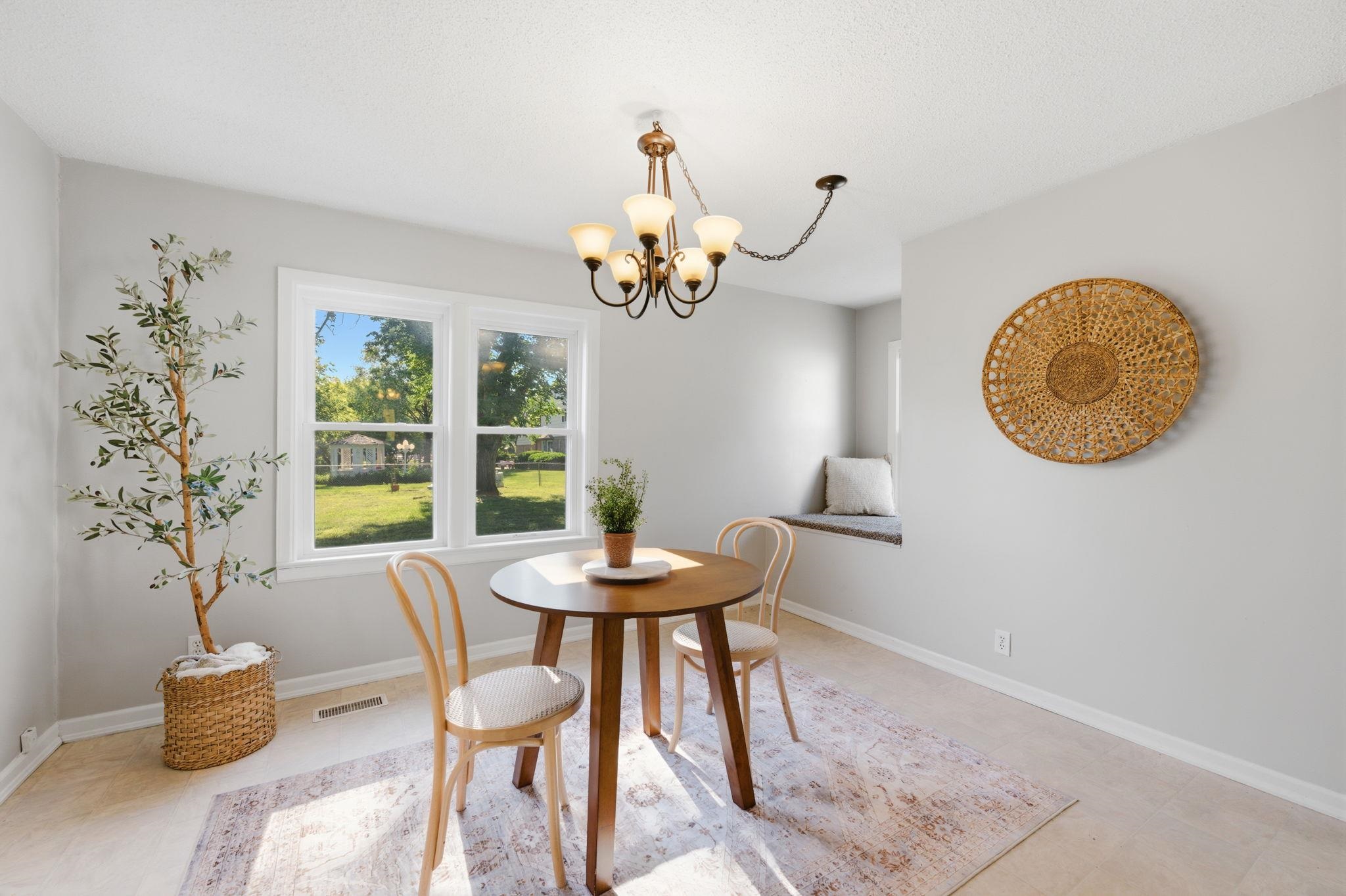 2098 N Westridge Court Wichita KS 67203