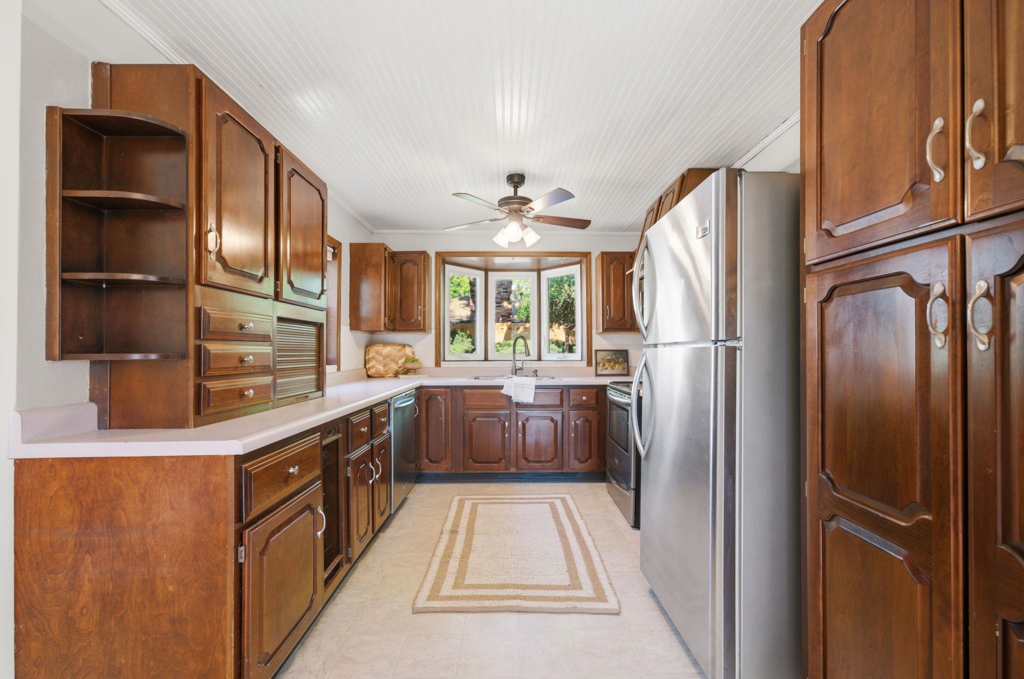 2098 N Westridge Court Wichita KS 67203