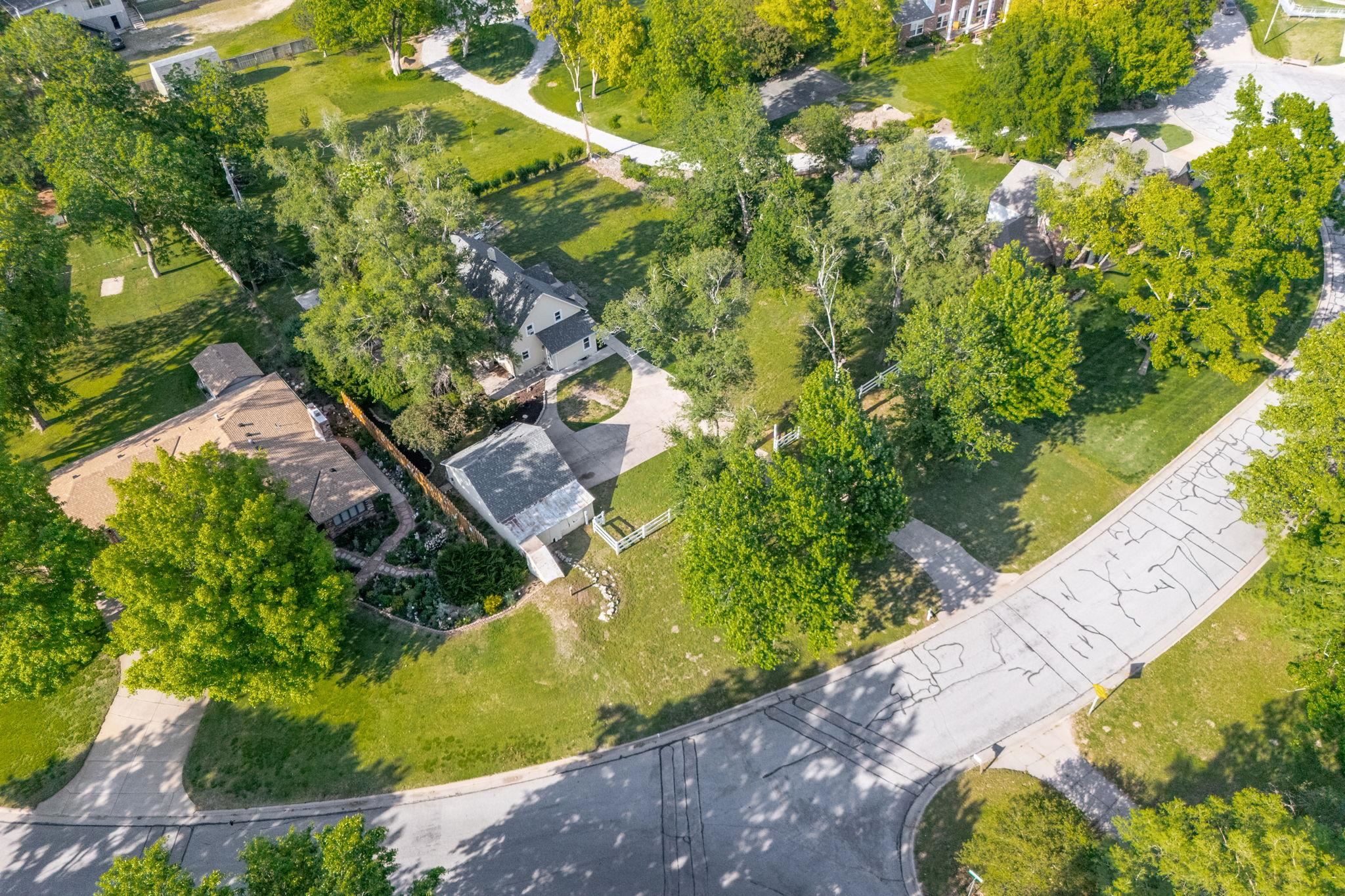 2098 N Westridge Court Wichita KS 67203