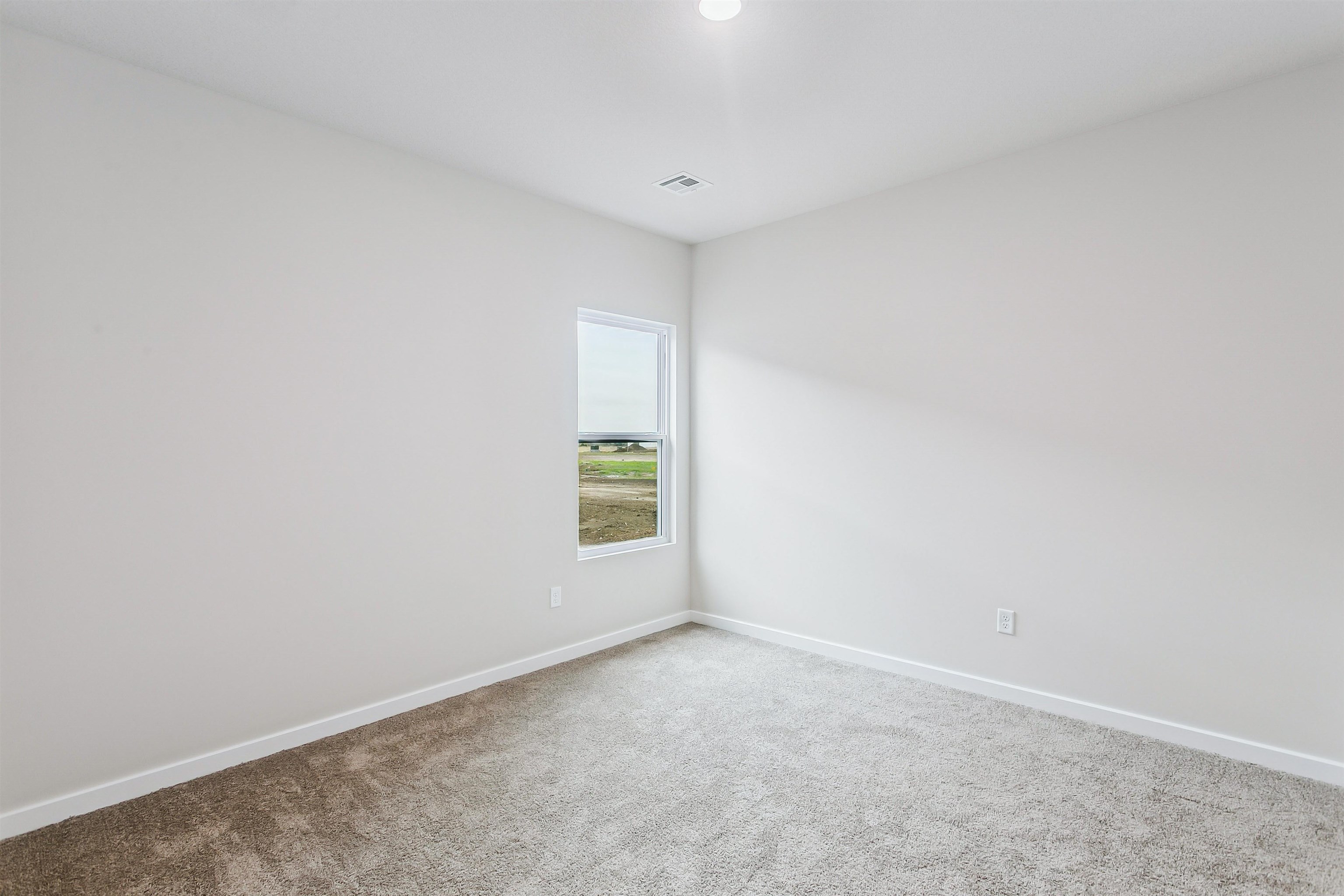 1558 N Emerald Valley Drive Mulvane KS 67110