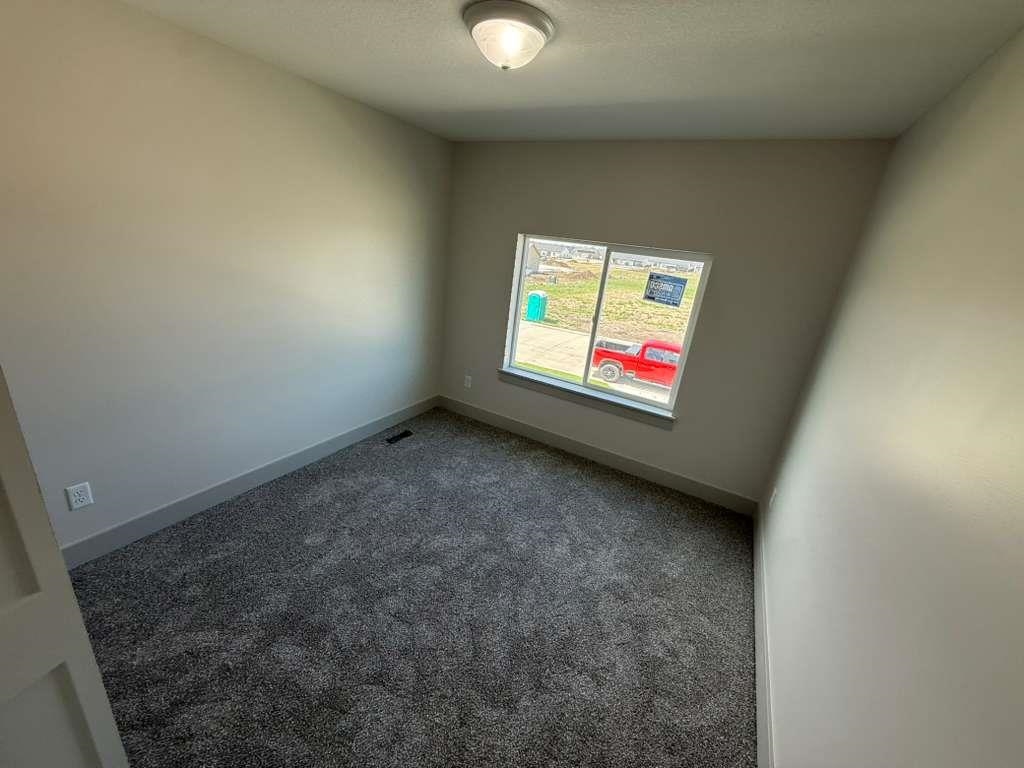 5192 N Toben Drive Bel Aire KS 67226