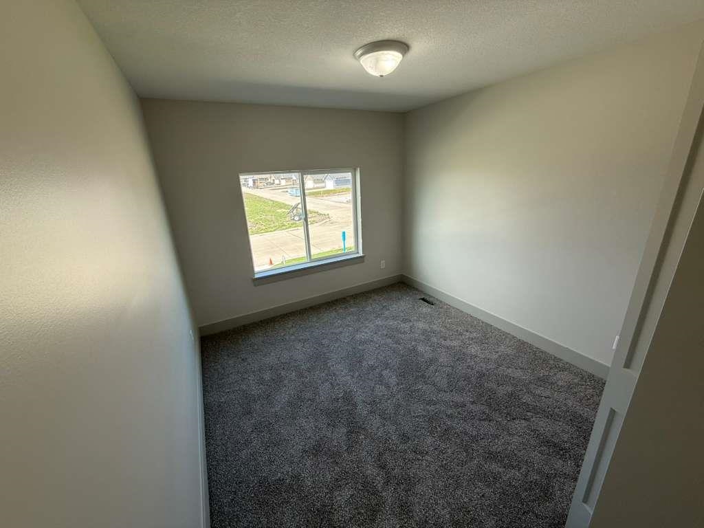 5192 N Toben Drive Bel Aire KS 67226