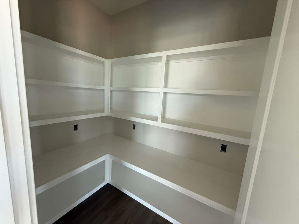 5046 N Remington Street Bel Aire KS 67226