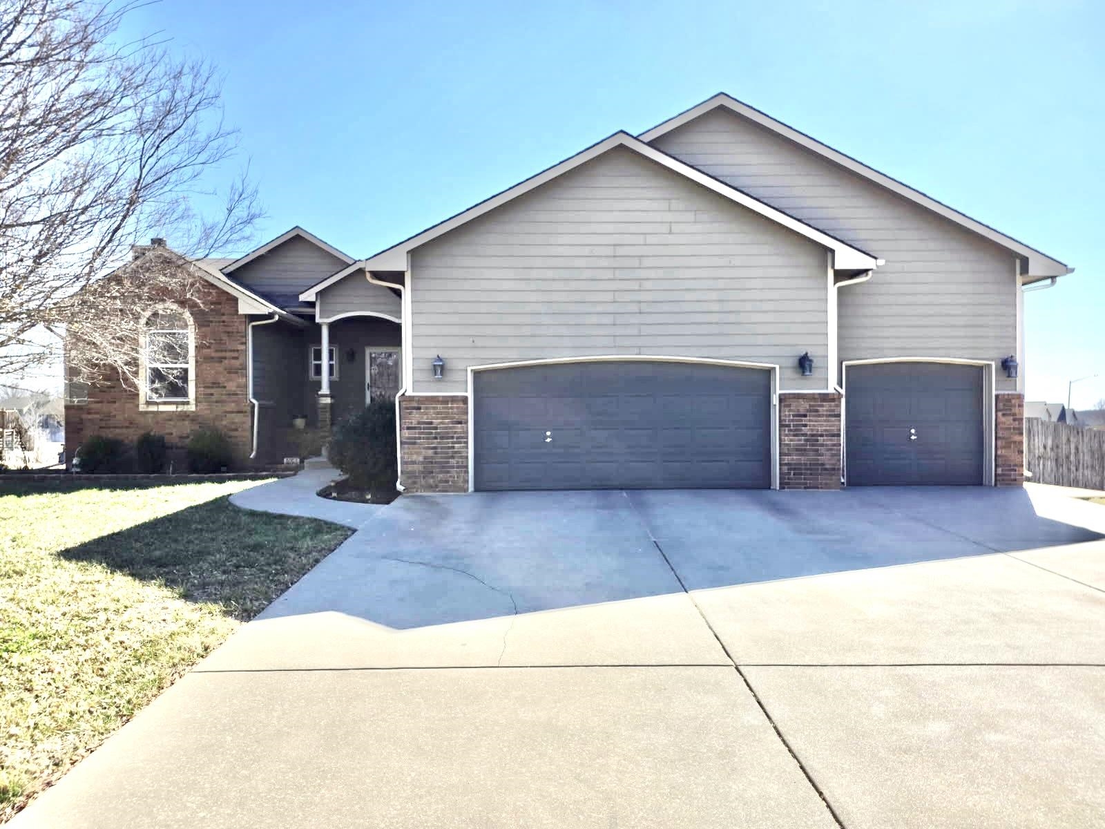 Derby KS, 1085 E Splitwood Way Court