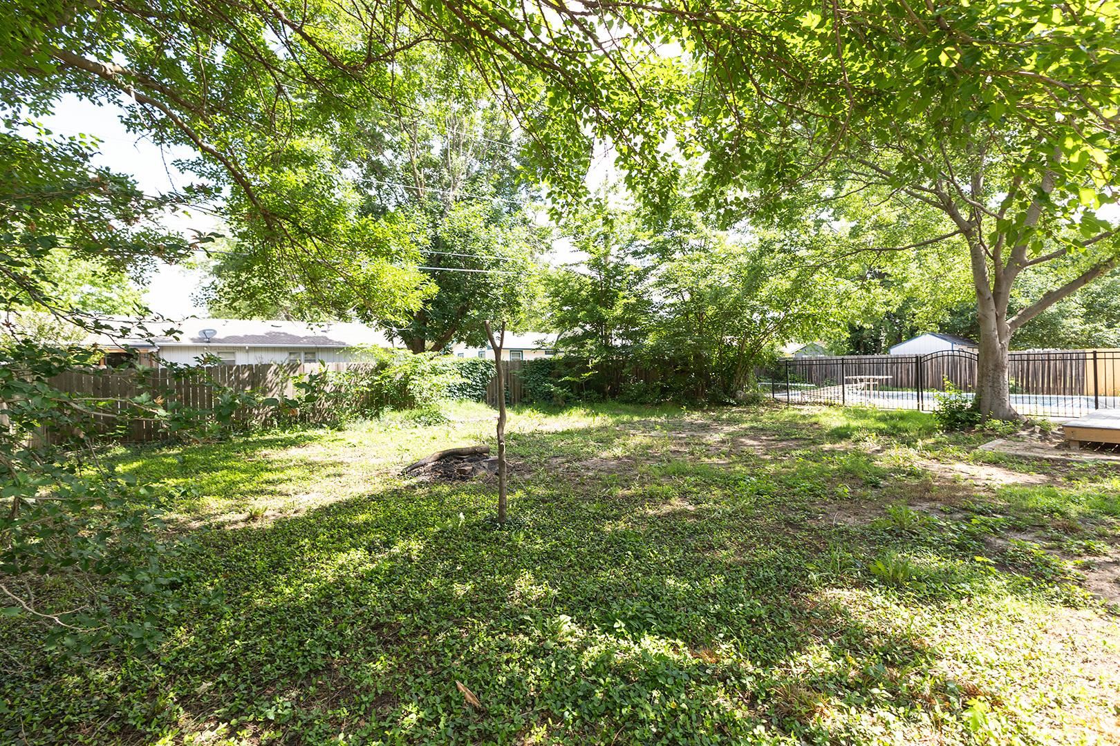 526 E Park Lane Derby KS 67037