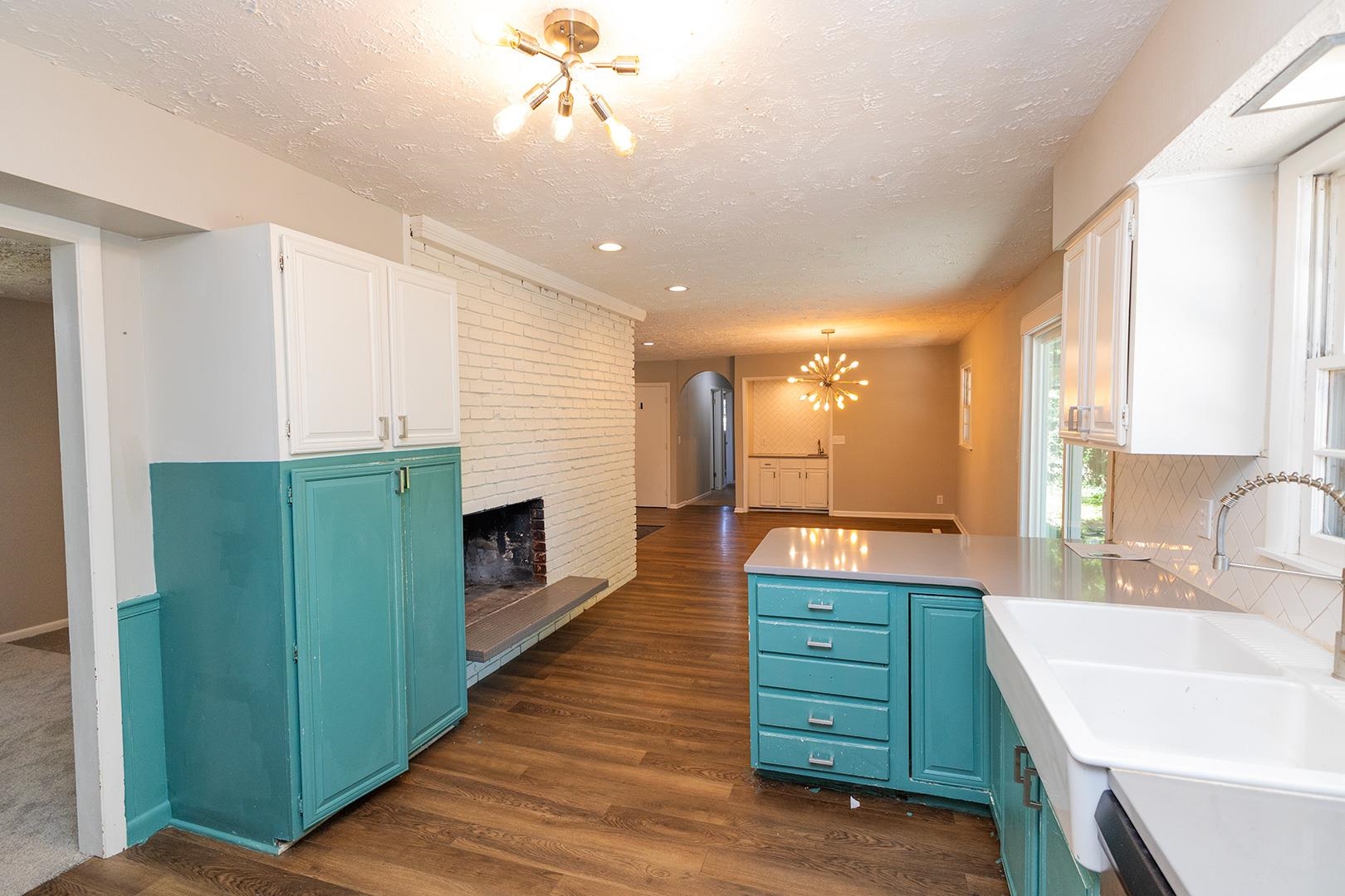 526 E Park Lane Derby KS 67037