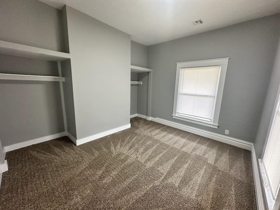 820 E Harvey Avenue Wellington KS 67152