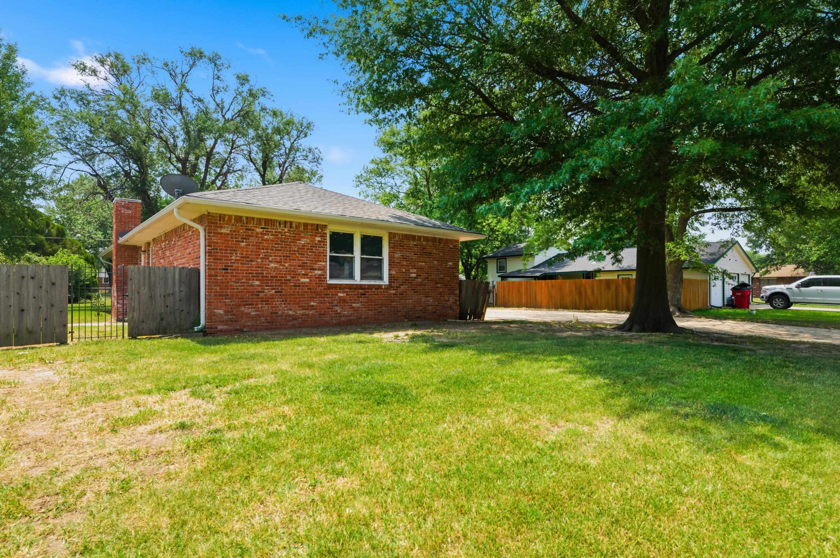 1556 N Timothy Lane Wichita KS 67212