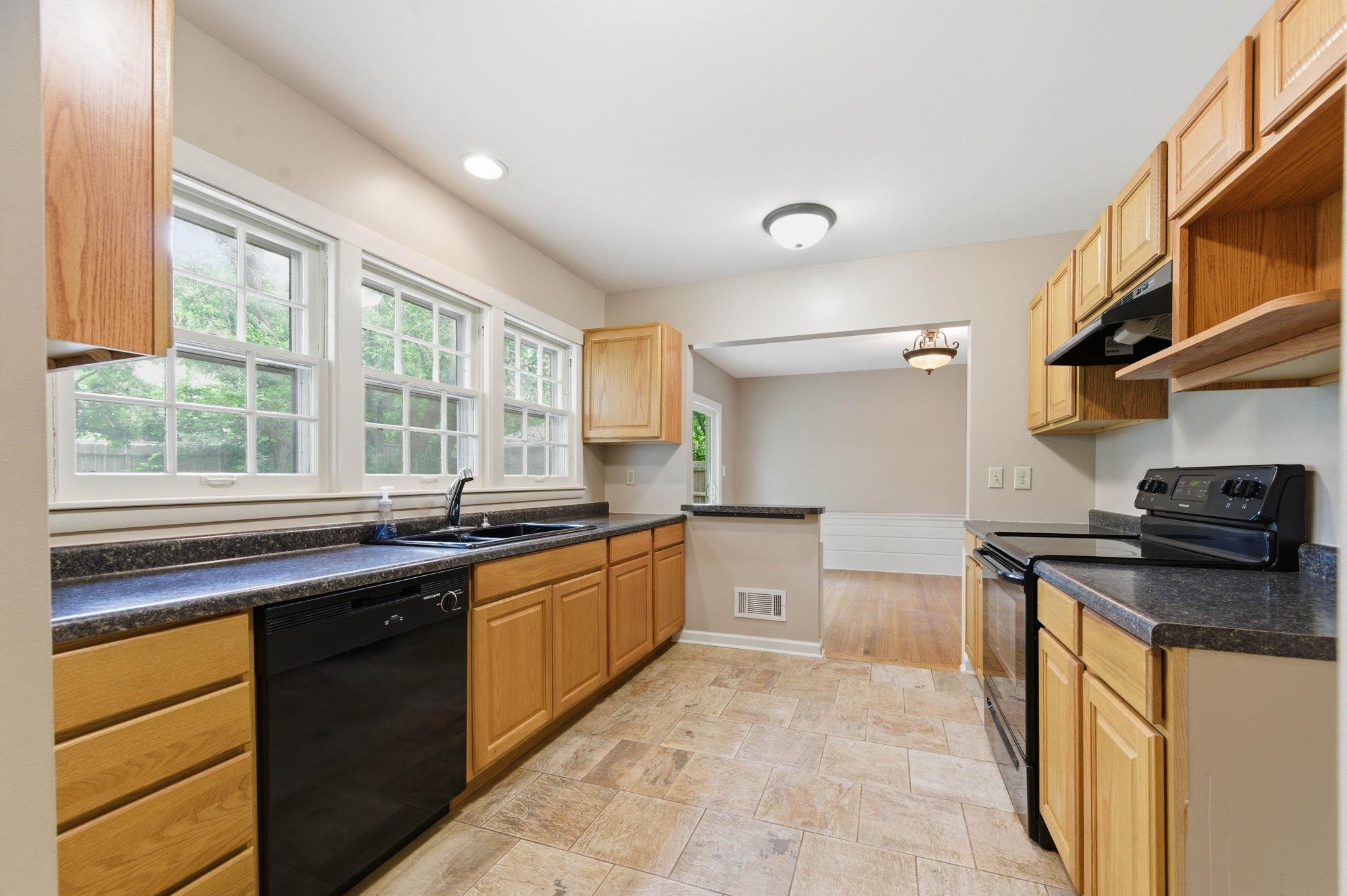 151 N Edgemoor Wichita KS 67208