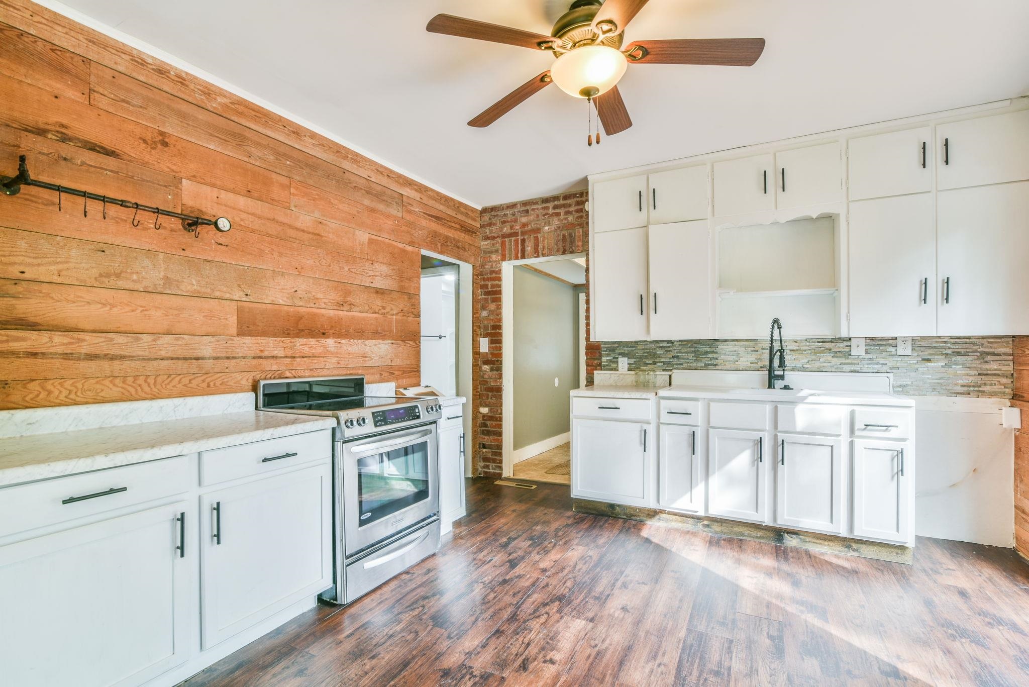 138 SW 100th Street Augusta KS 67010