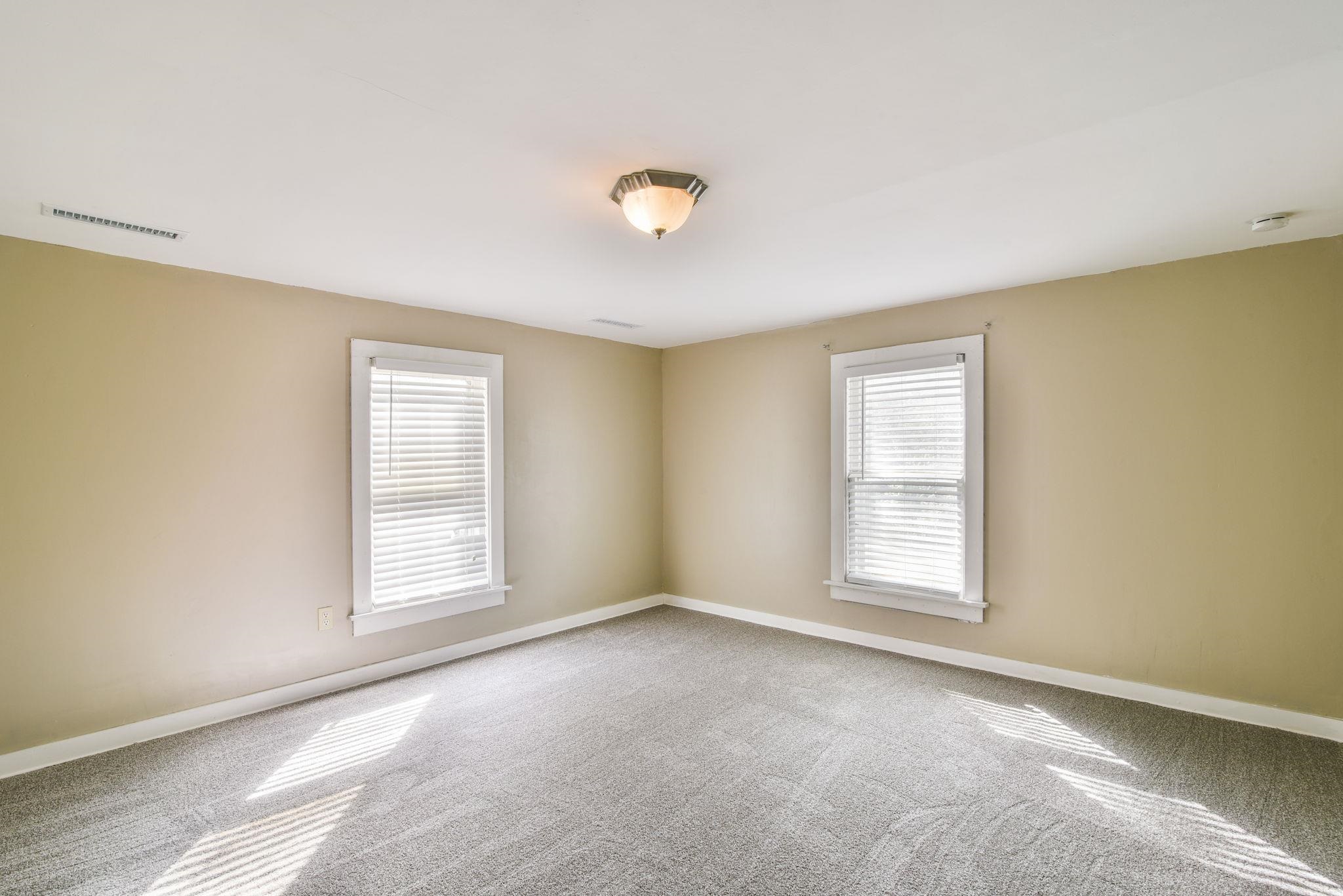 138 SW 100th Street Augusta KS 67010