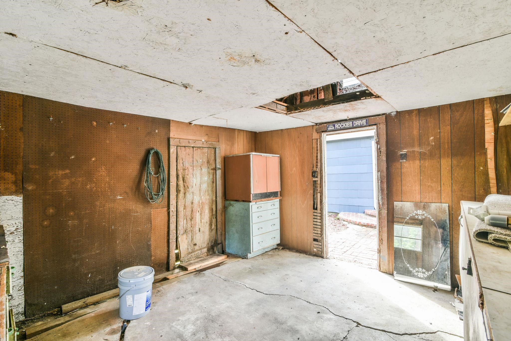 138 SW 100th Street Augusta KS 67010