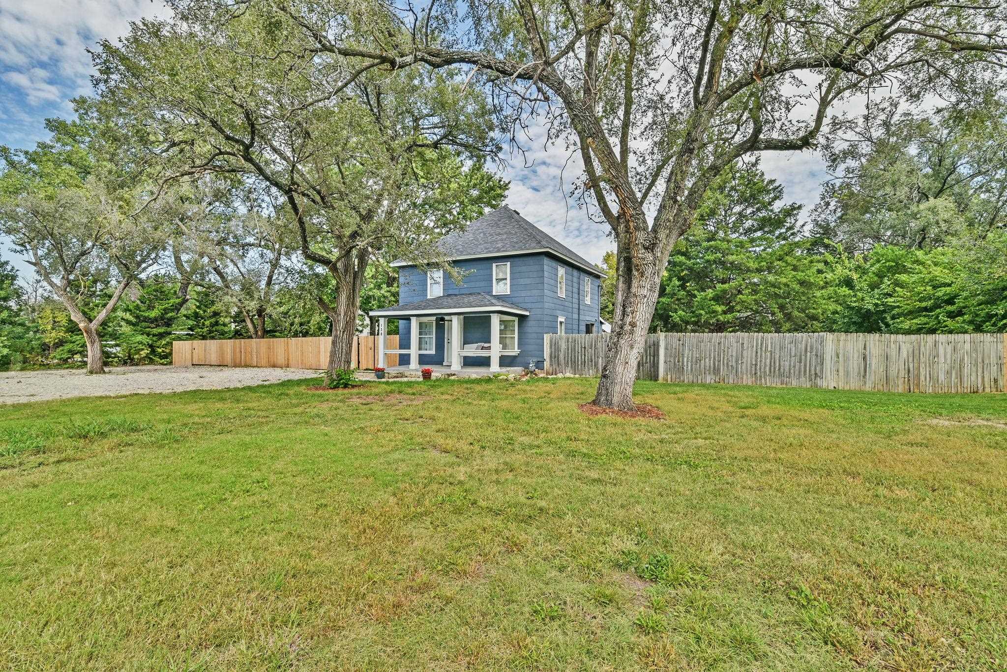 138 SW 100th Street Augusta KS 67010