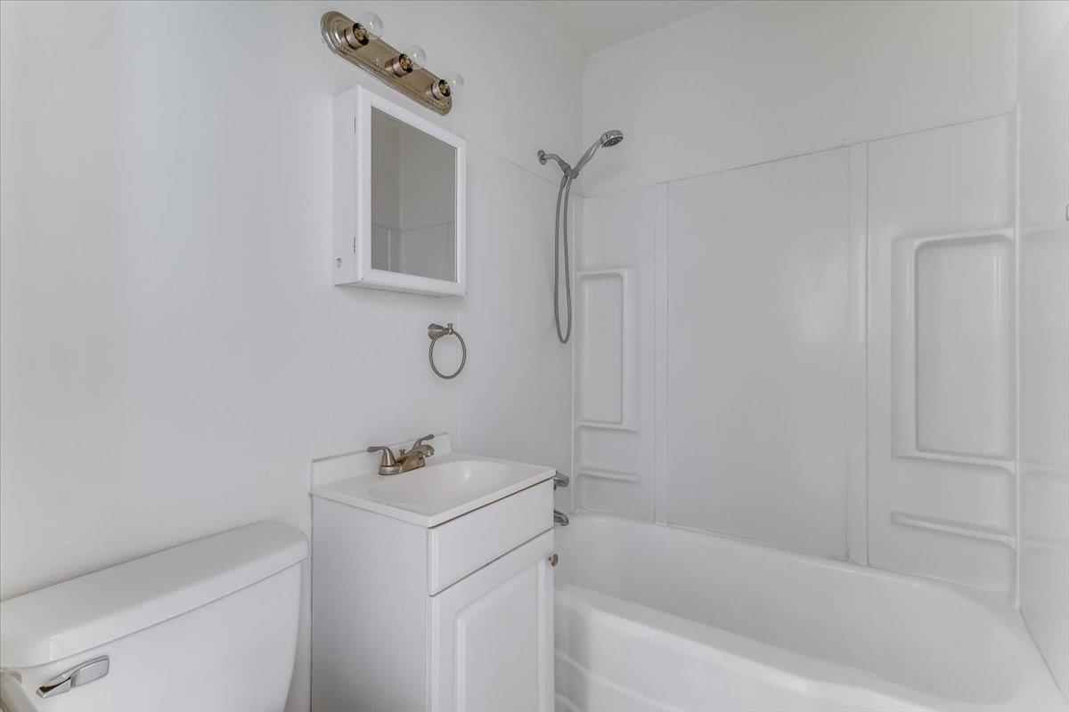1821 S Grove Wichita KS 67211