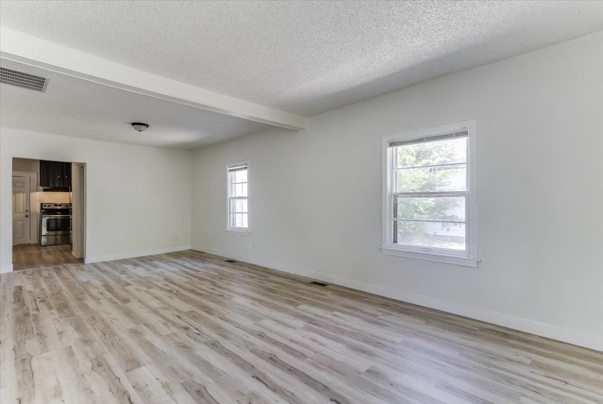 1821 S Grove Wichita KS 67211