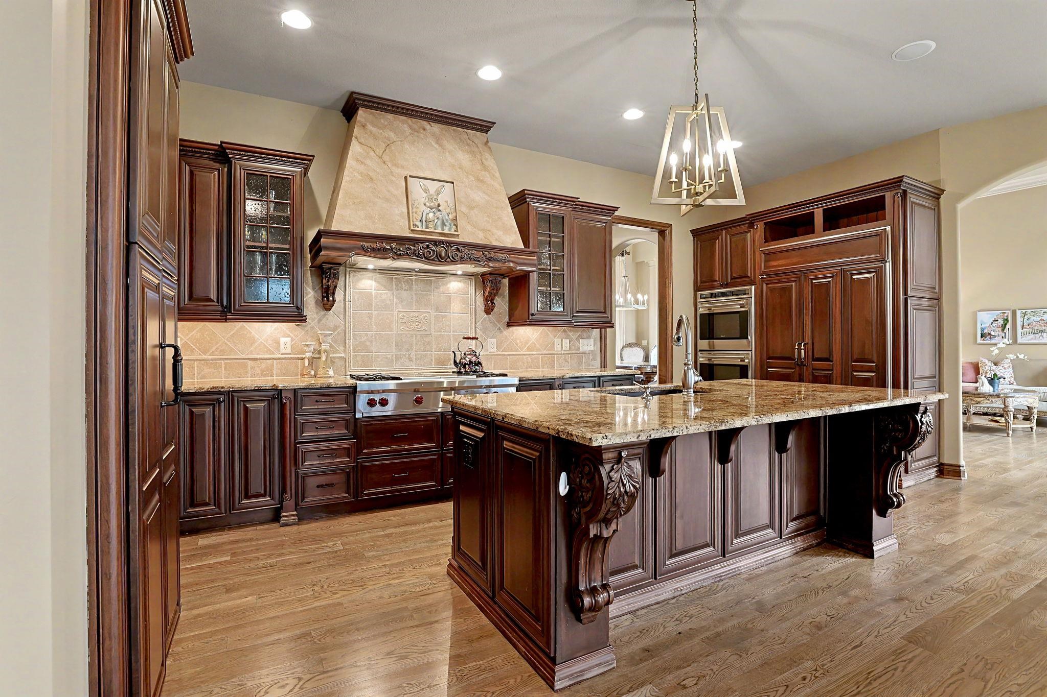2525 N Loch Lomond Court Wichita KS 67228